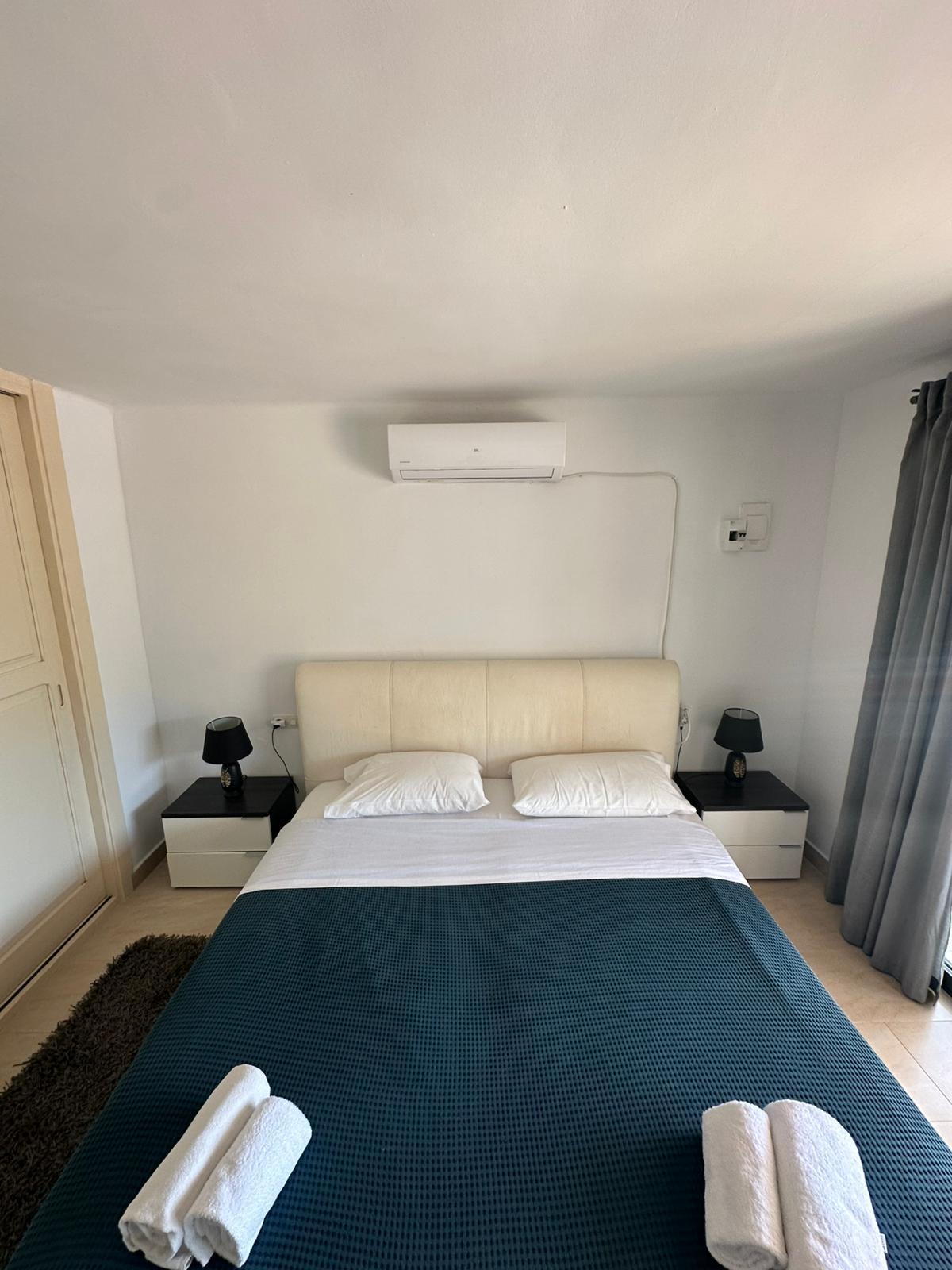 Piso en Venta - Carrer des Munt Calvari - 17