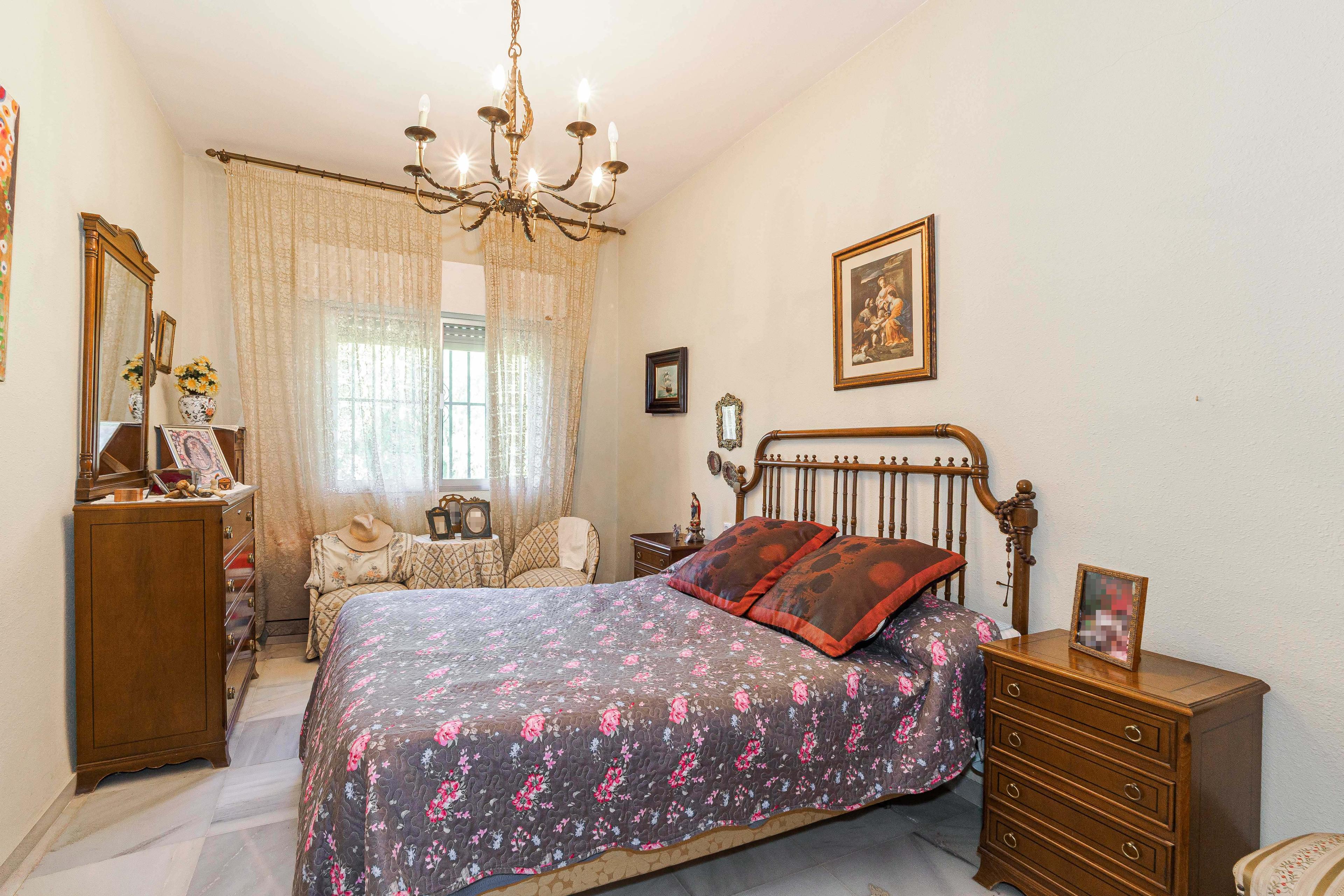 Casa en Venta en Calle Alameda - 31