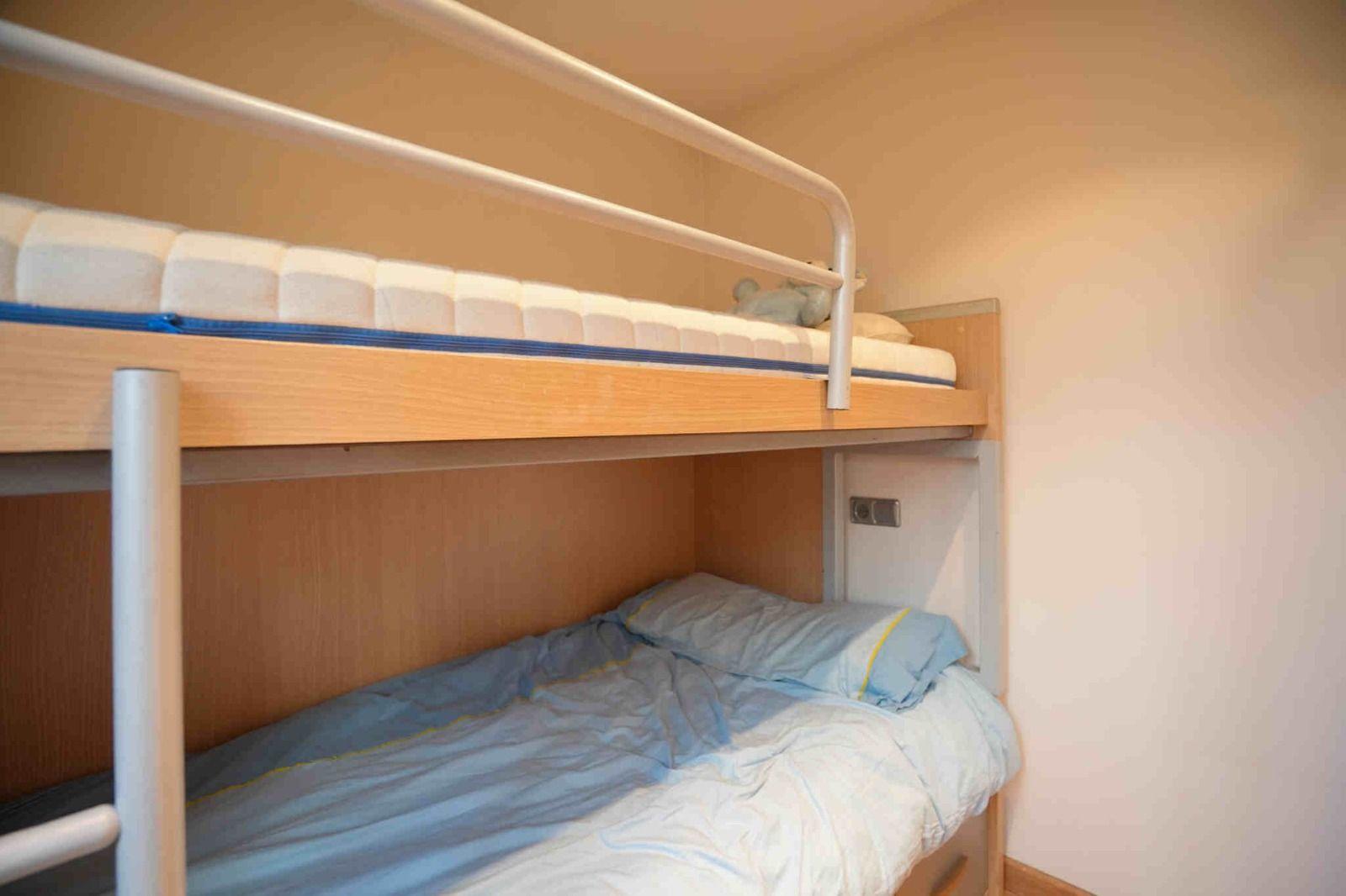 Piso en Venta en Callejón de Gómez Acebo - 39