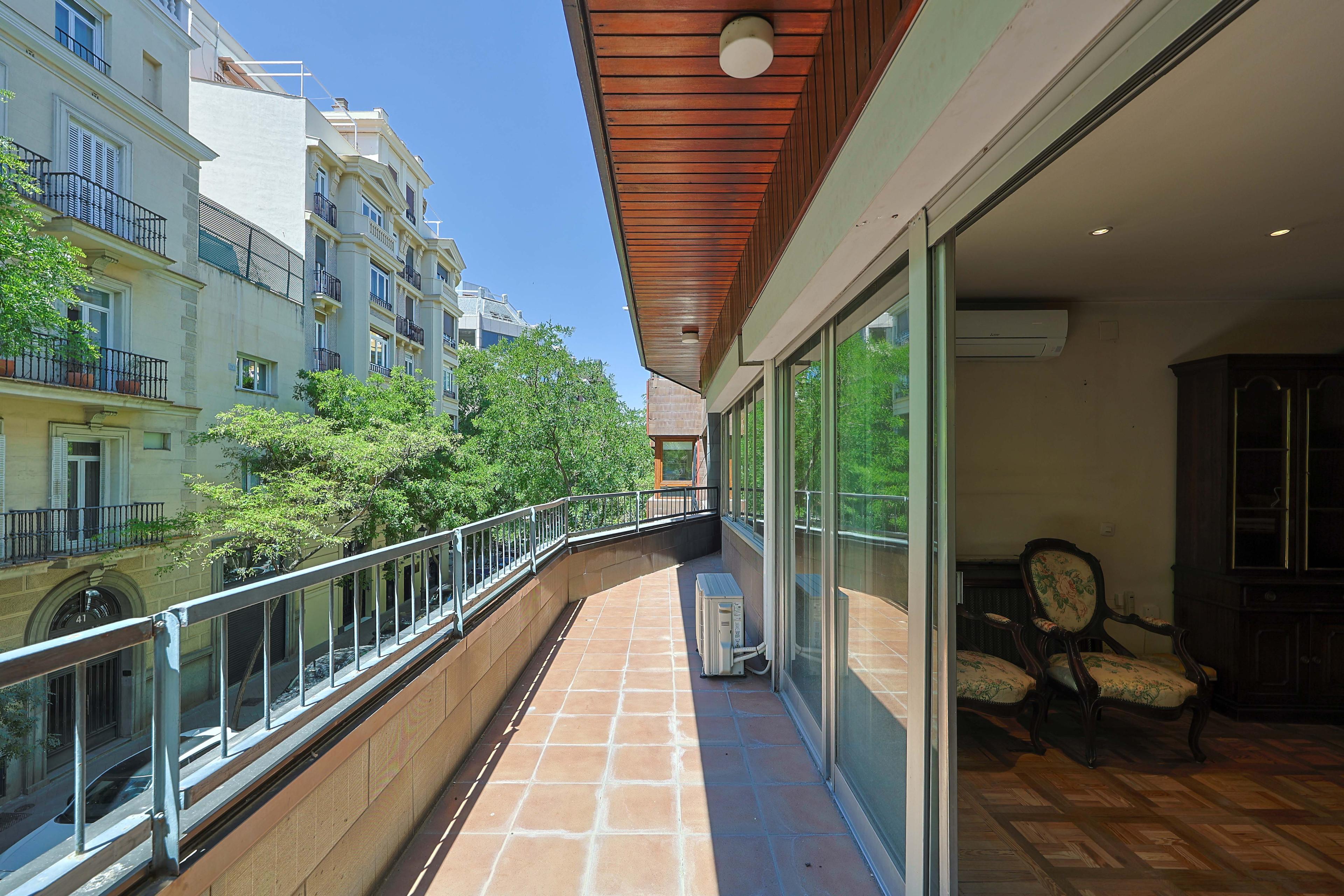Piso en Venta en Calle de Zurbano - 18