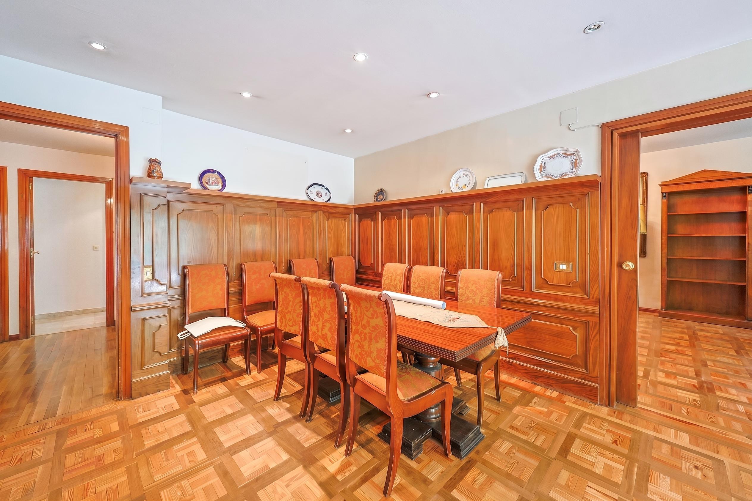 Piso en Venta en Calle de Zurbano - 10
