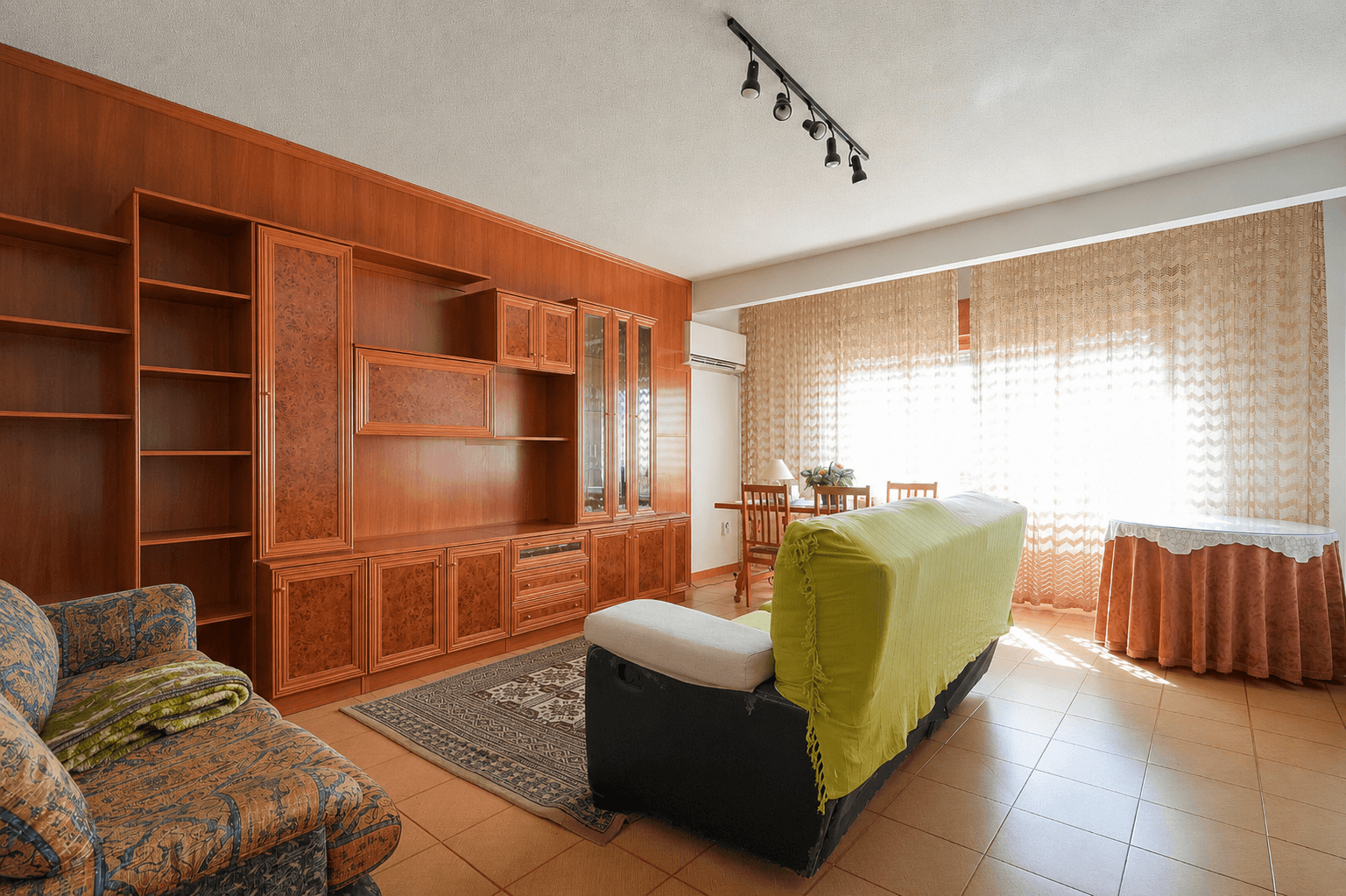 Local en Venta en Calle Madrid - 3
