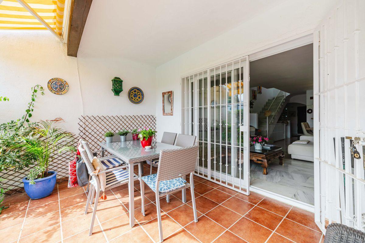 https://docs-cdn.huspy.net/01KTV8ZZJWT7SNZG38ATJK67XV