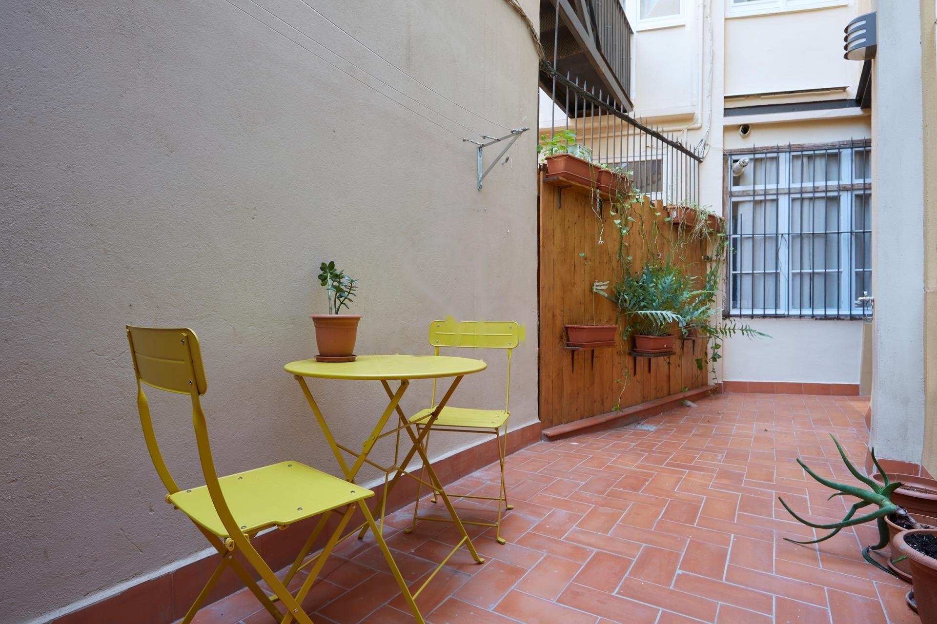 Piso en Alquiler en Carrer de la Marina - 1