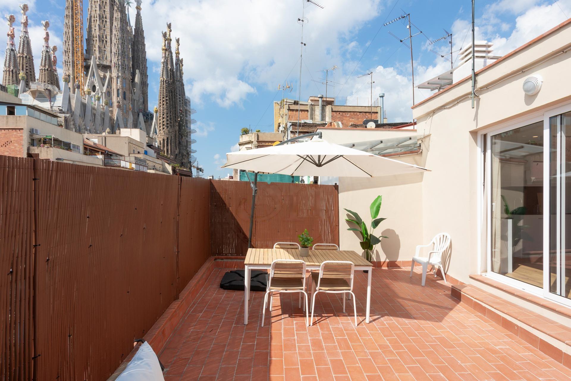 Piso en Alquiler en Carrer de la Marina - 20