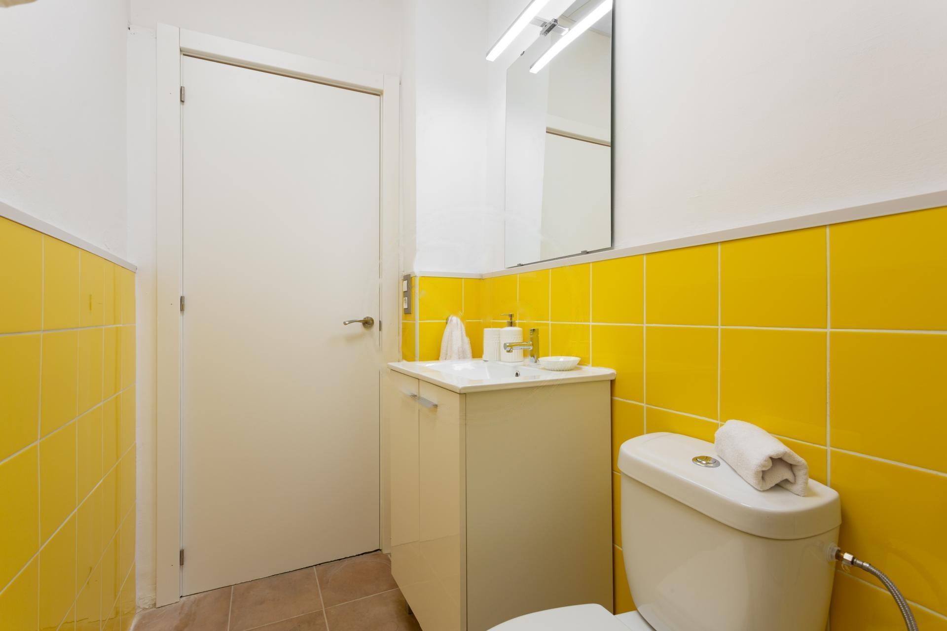 Piso en Alquiler - Carrer de Marquet - 14