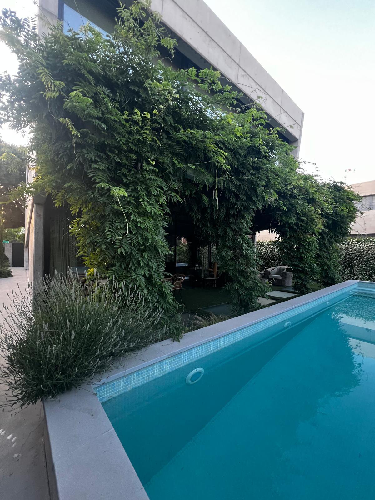 Casa en Venta en Calle Felipe Olvera - 32