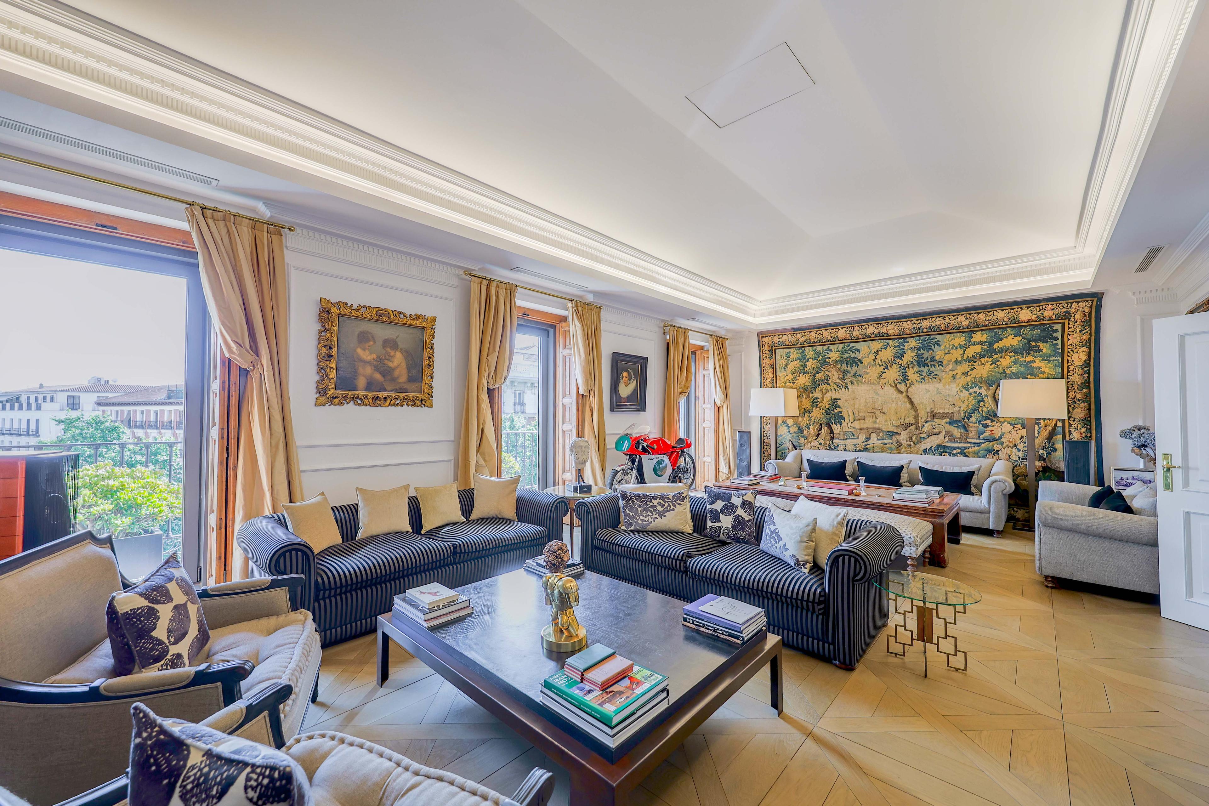 Duplex en Venta en Calle de Génova - 8