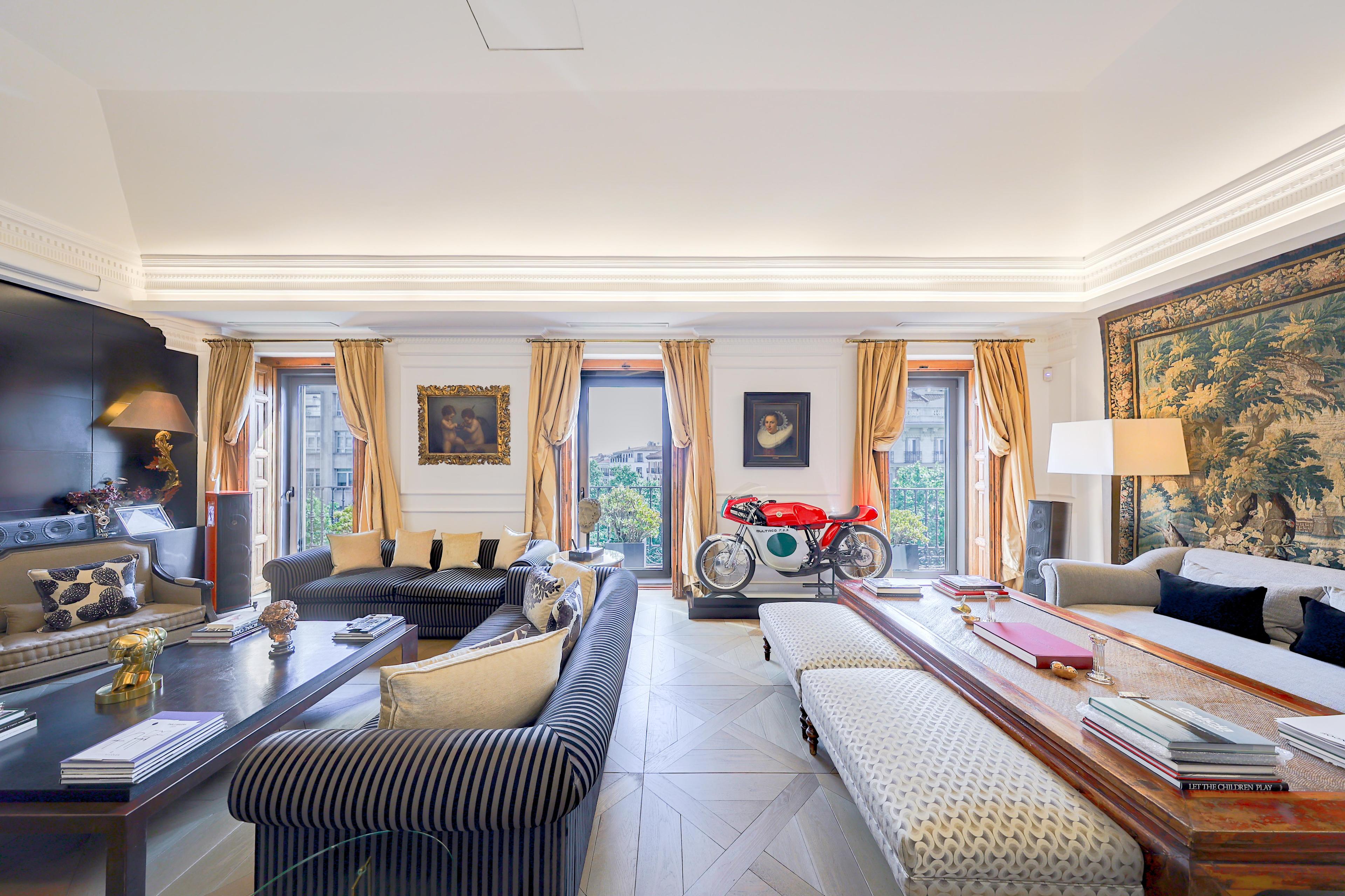 Duplex en Venta en Calle de Génova - 5