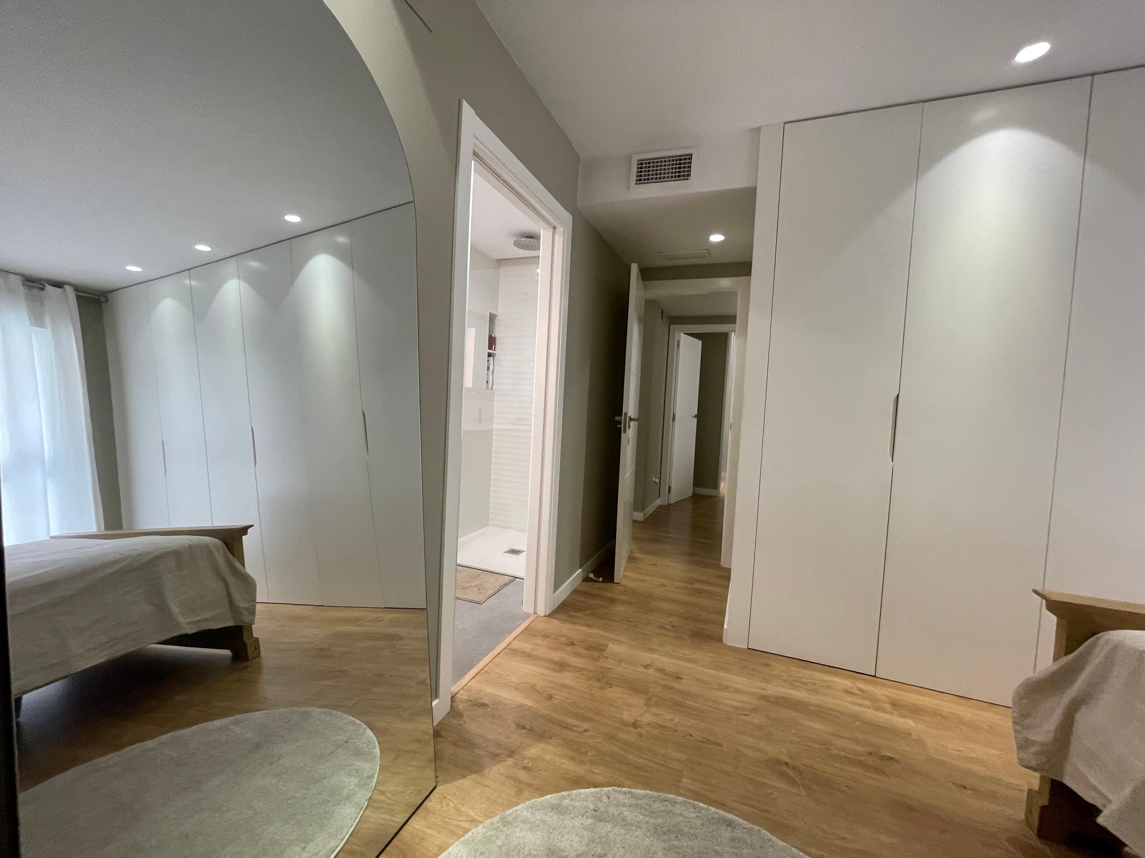 Piso en Venta en Calle de Ramón Gómez Sempere - 8