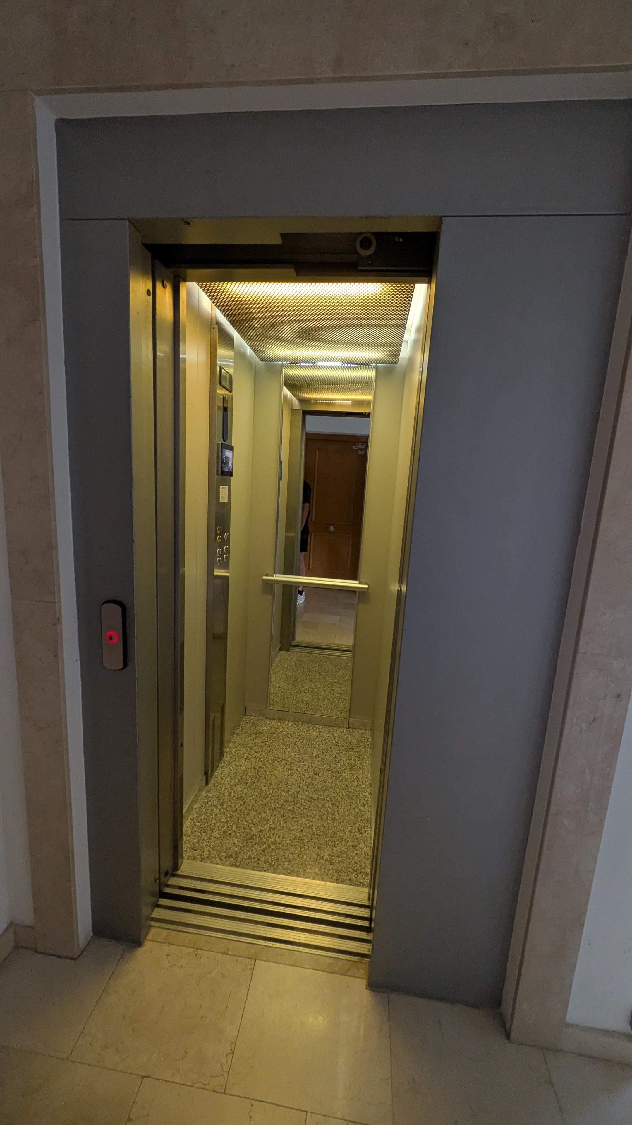 Piso en Venta en Avinguda Ribera Alta - 31