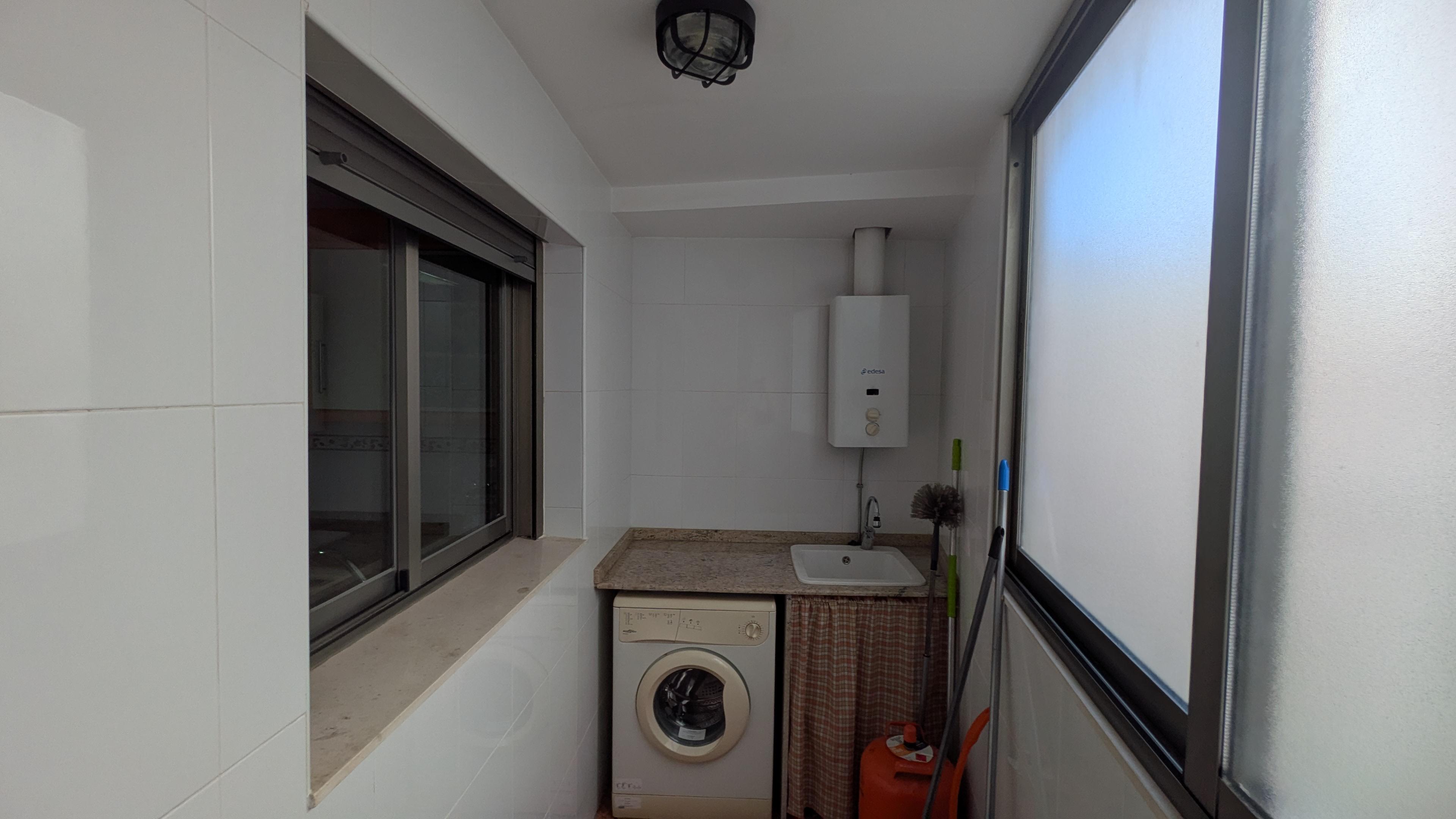 Piso en Venta en Avinguda Ribera Alta - 25