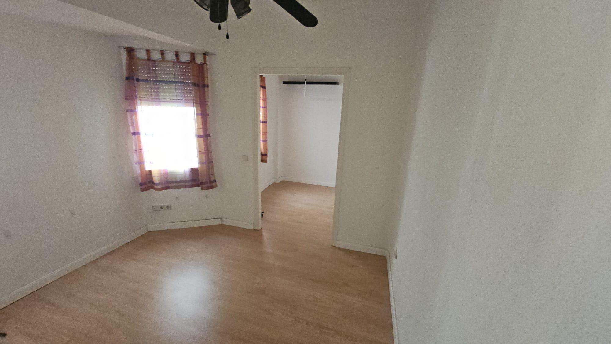 Piso en Venta en Calle del Amparo - 8