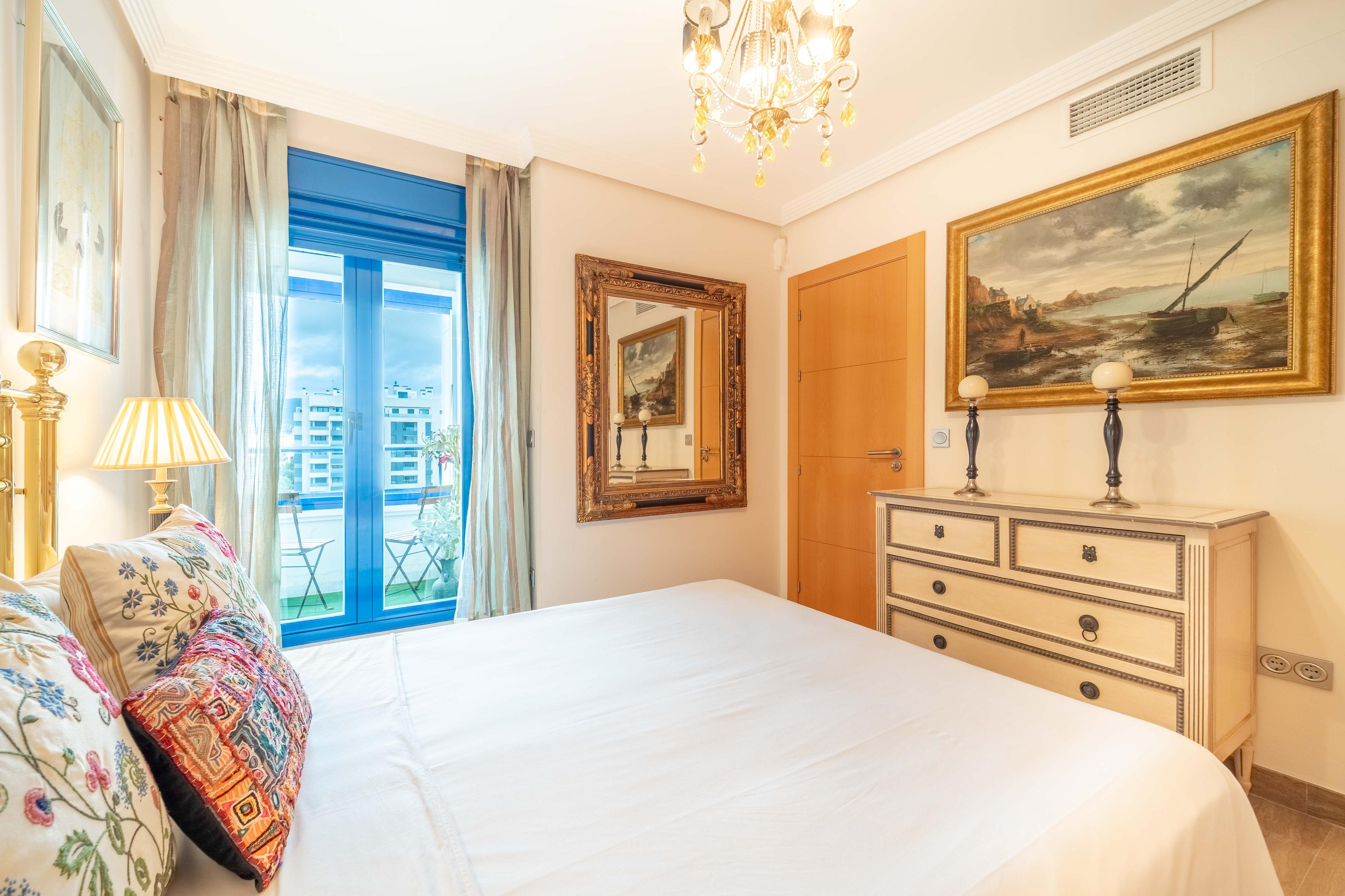 Piso en Venta en Calle Pacífico - 21