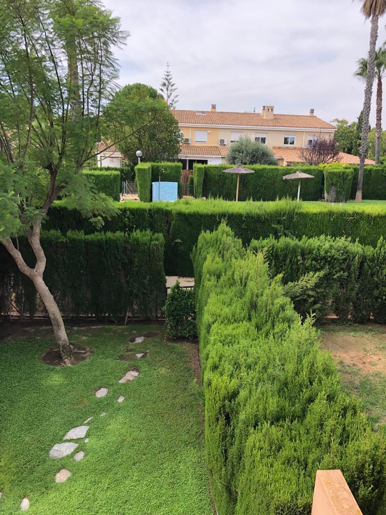 Townhouse en Alquiler en Carrer Montgó - 3