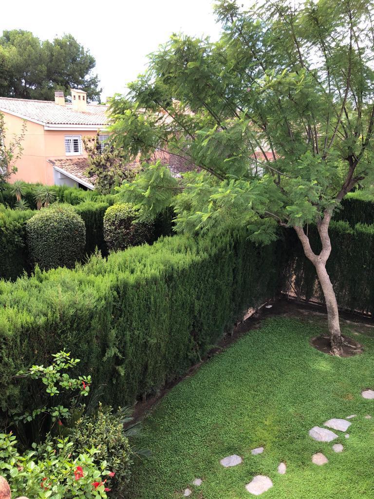 Townhouse en Alquiler en Carrer Montgó - 4