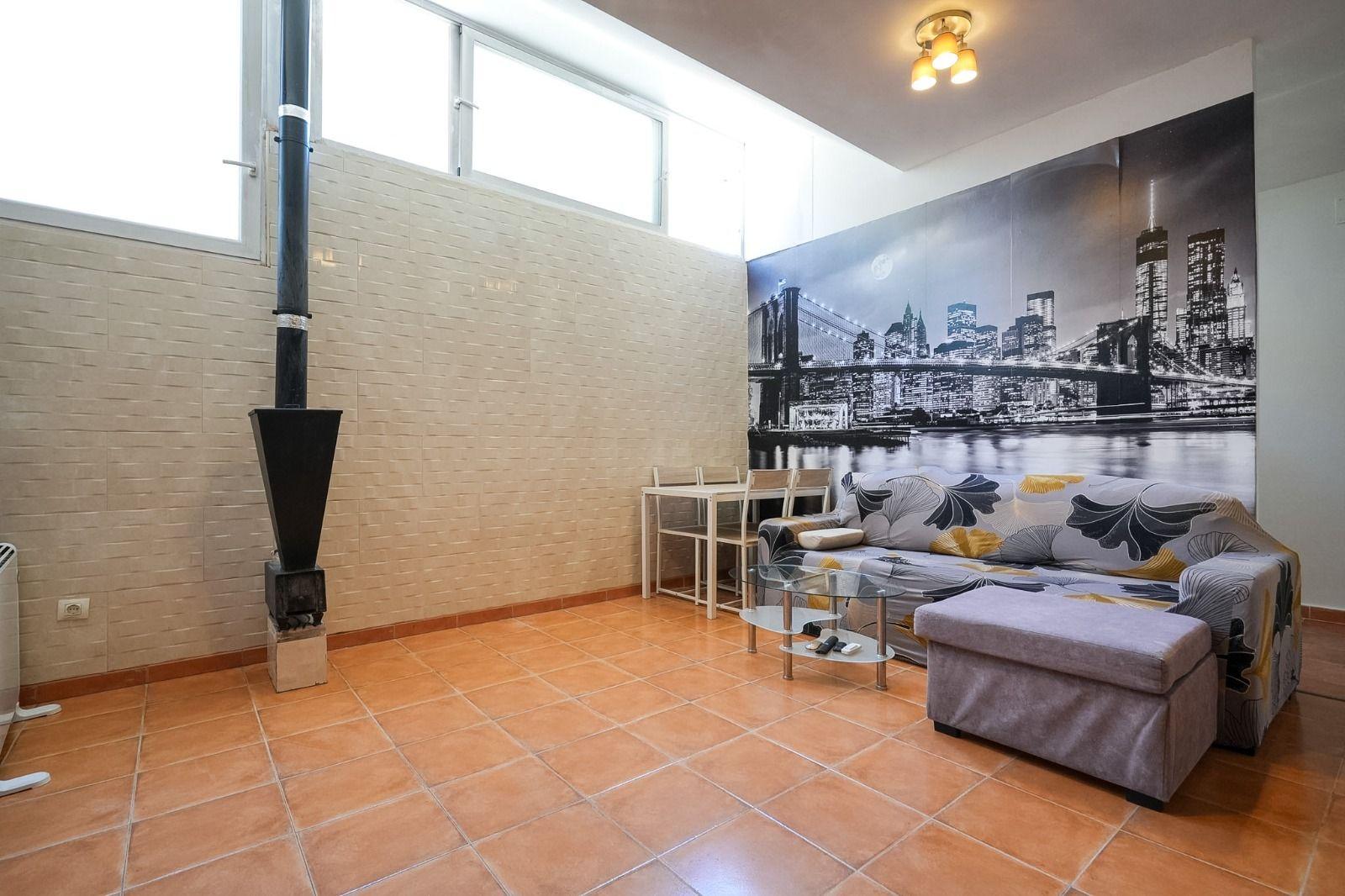 Casa Adosada en Venta en Calle Valverde - 5