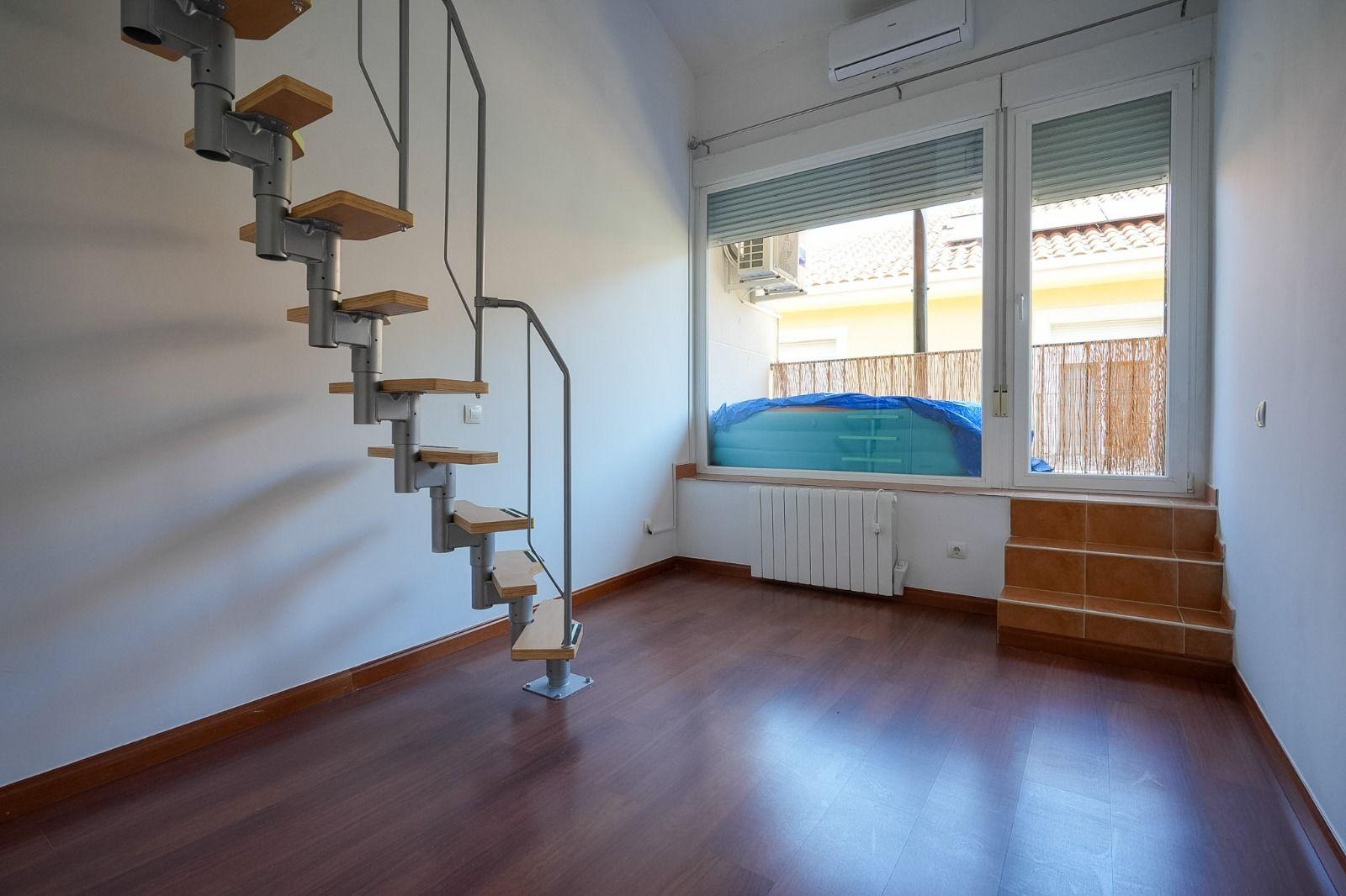 Casa Adosada en Venta en Calle Valverde - 3