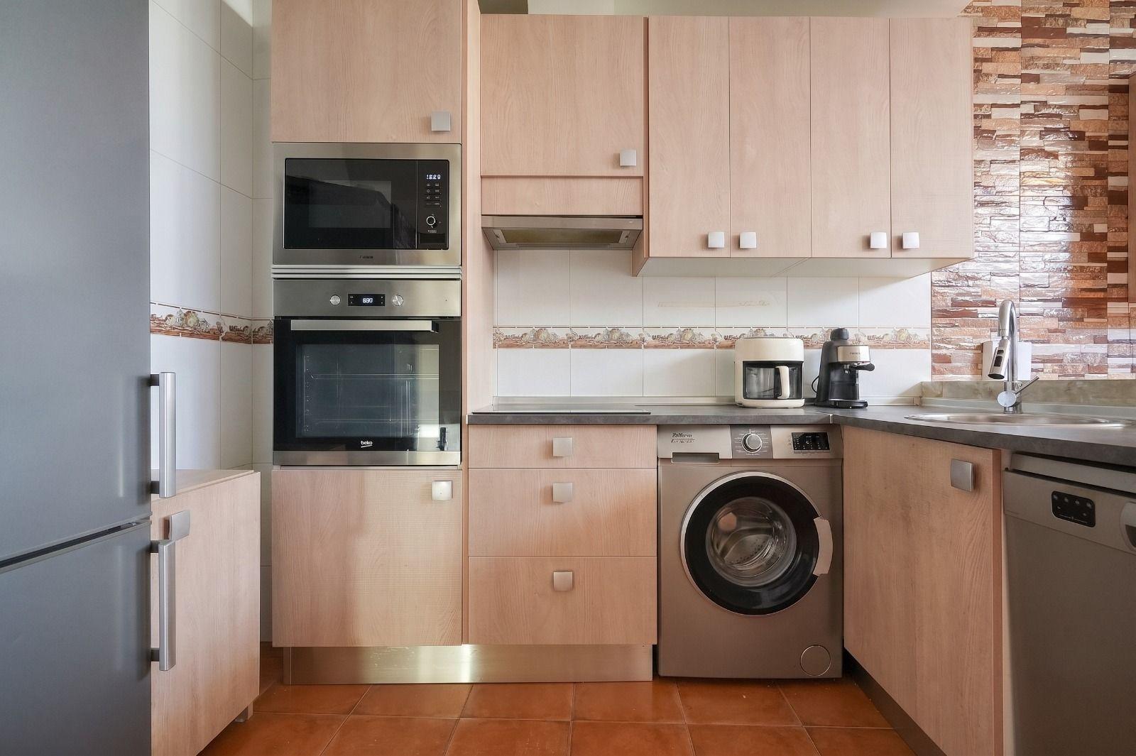 Casa Adosada en Venta en Calle Valverde - 11