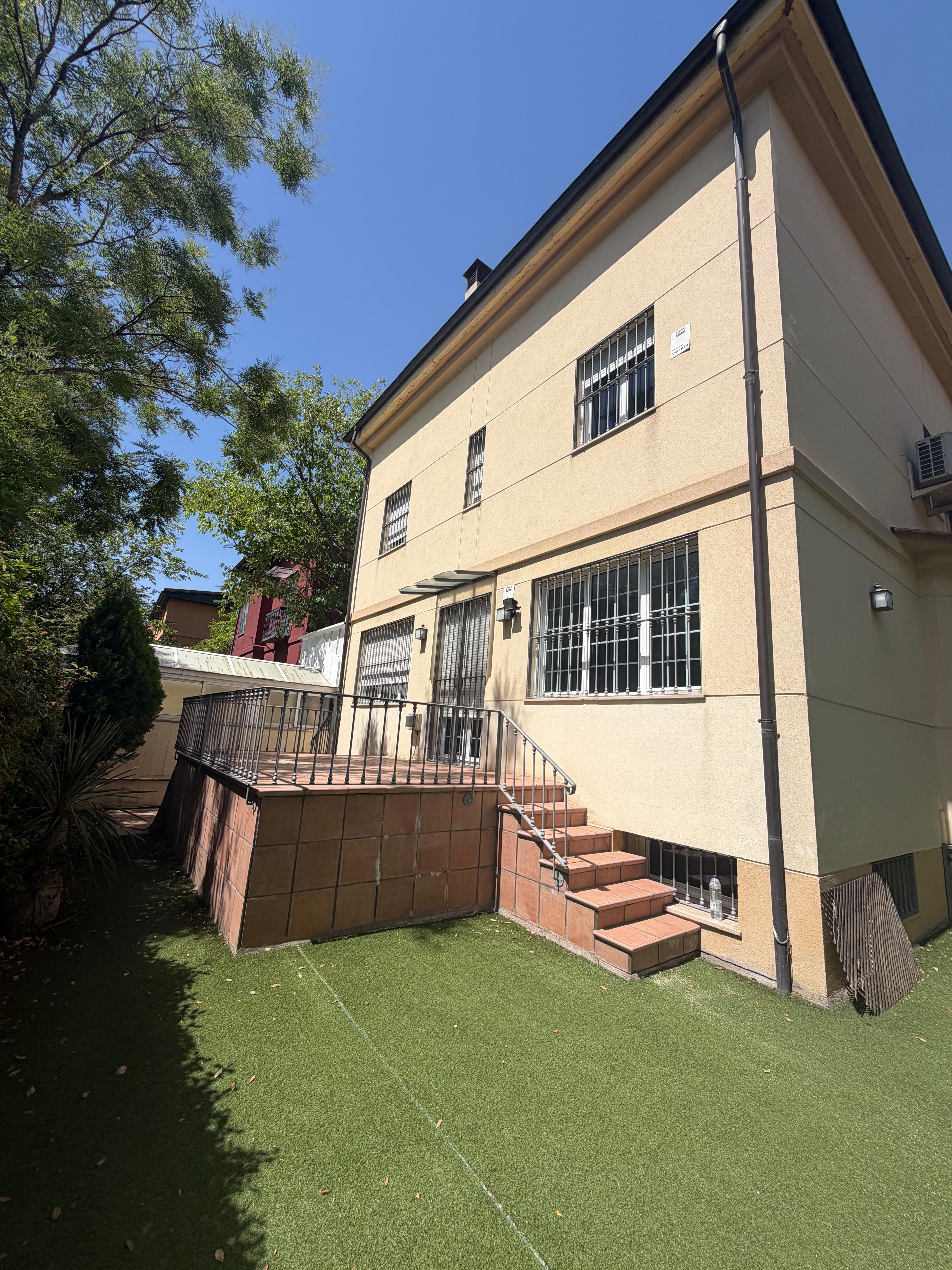 Casa en Venta en Calle del Maestro Chapí - 24