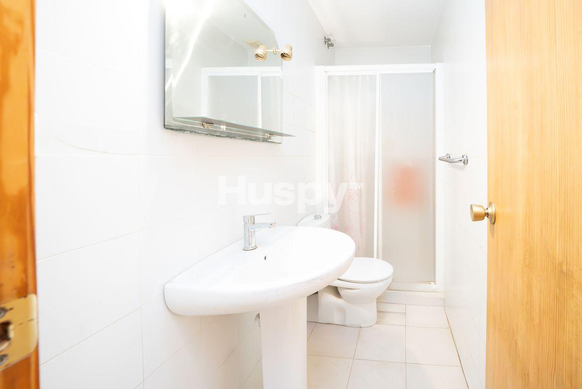 Piso en Venta en Calle Lillo Juan - 10