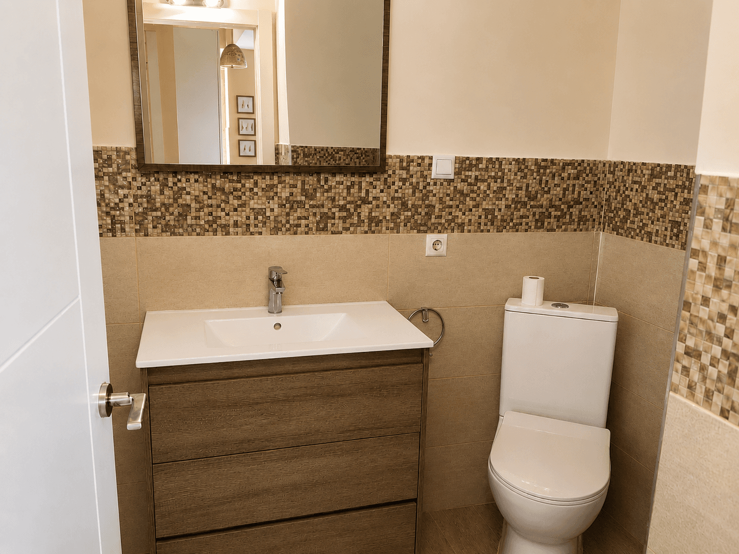 Piso en Venta en Carrer Turina - 6