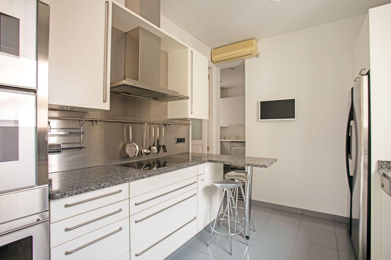 Piso en Venta en Calle de Orellana - 15