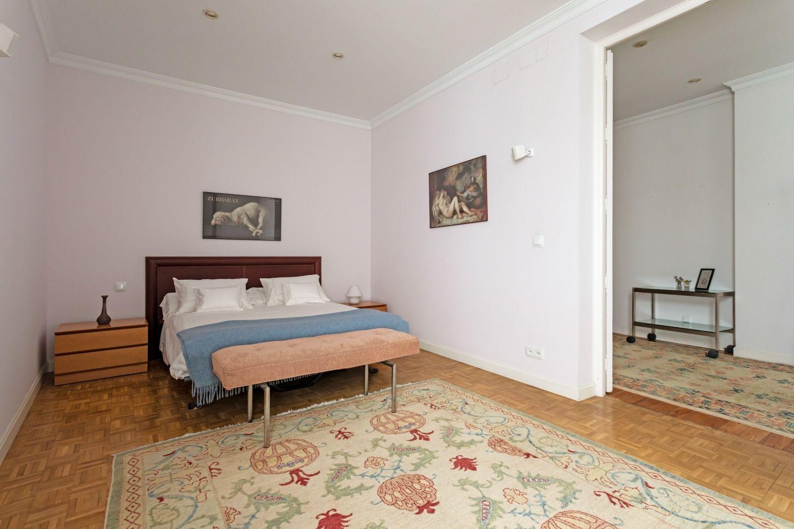 Piso en Venta en Calle de Orellana - 19
