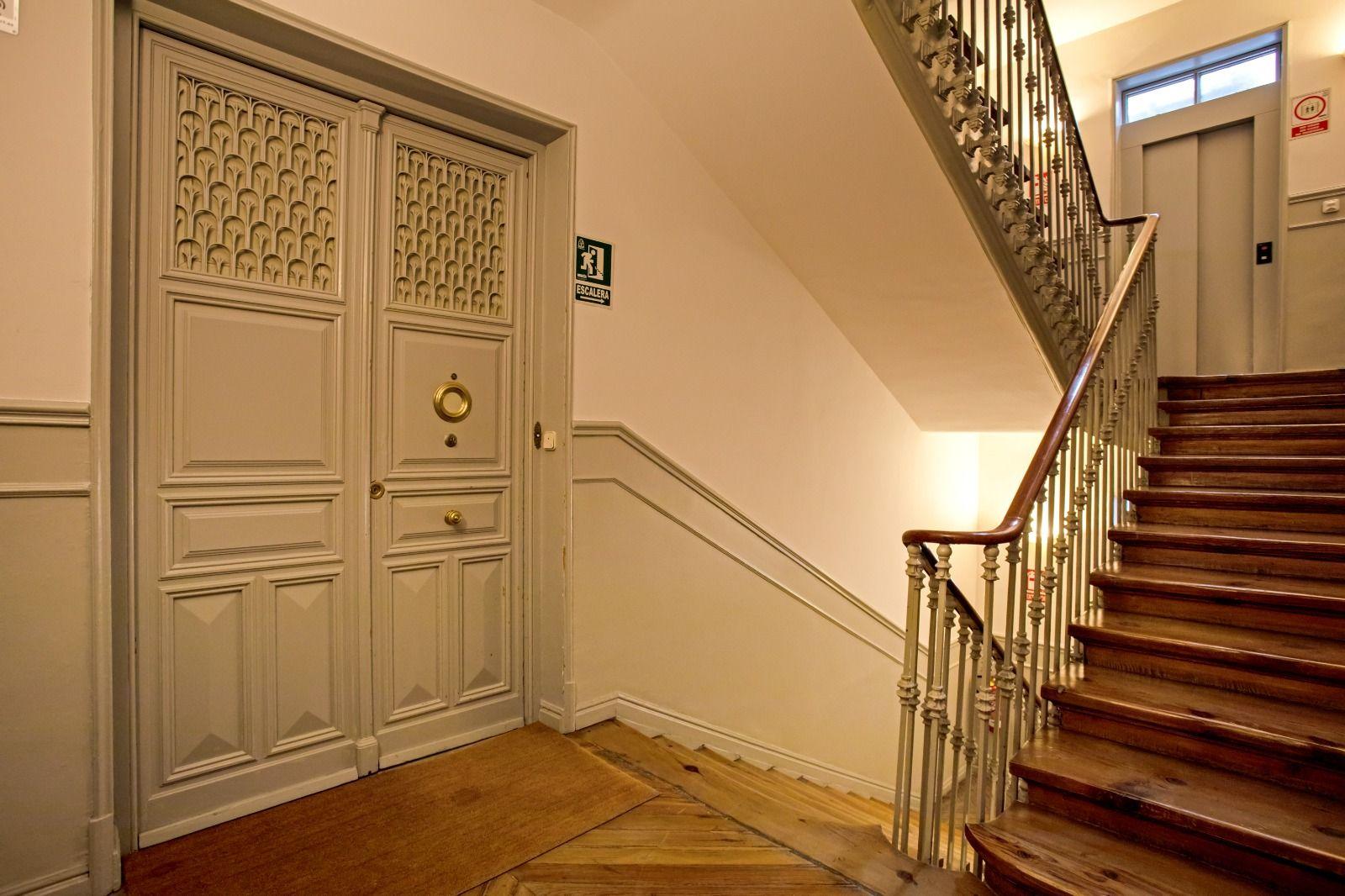 Piso en Venta en Calle de Orellana - 32