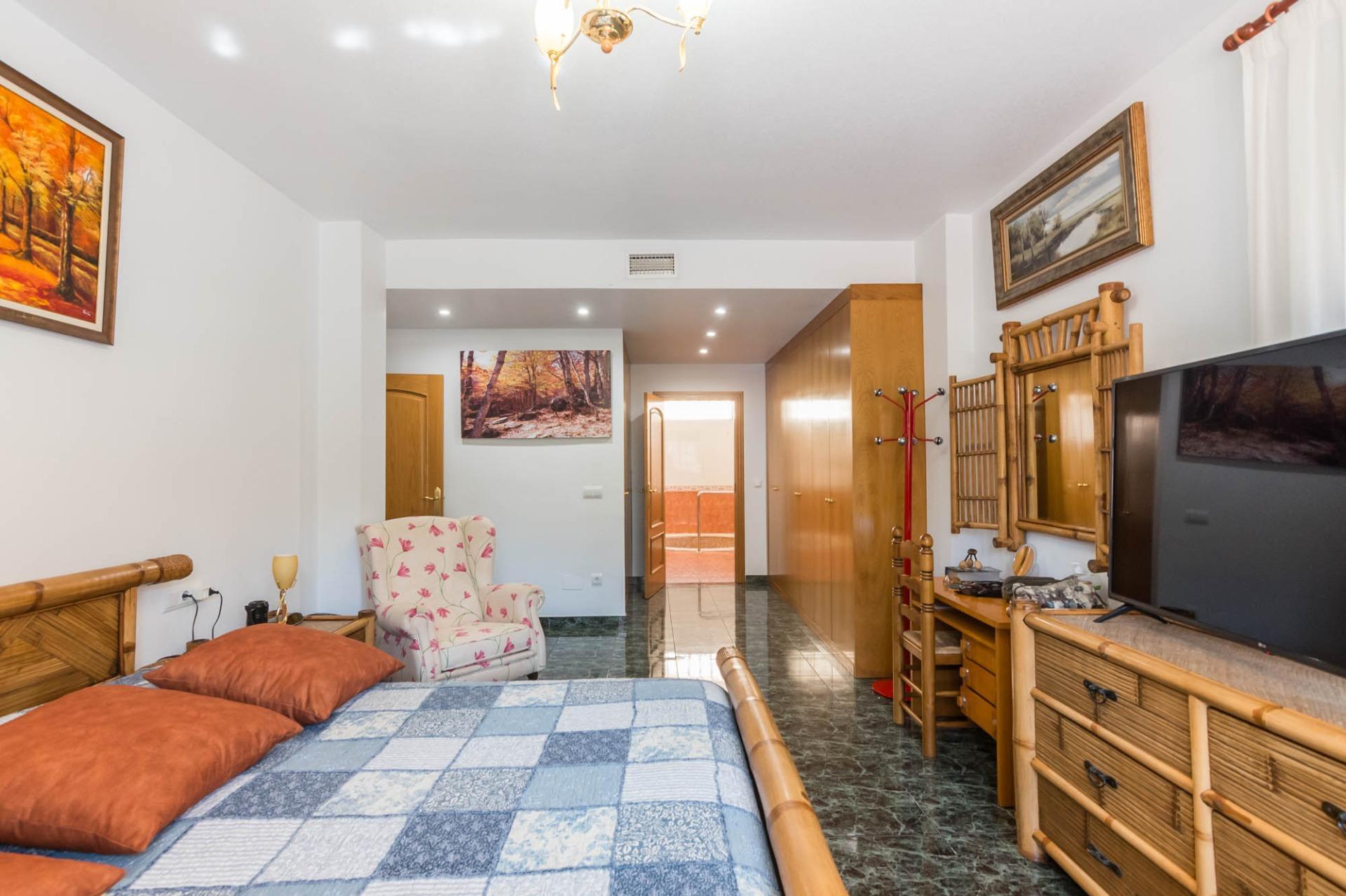Casa en Venta en Avenida Majal Blanco - 24