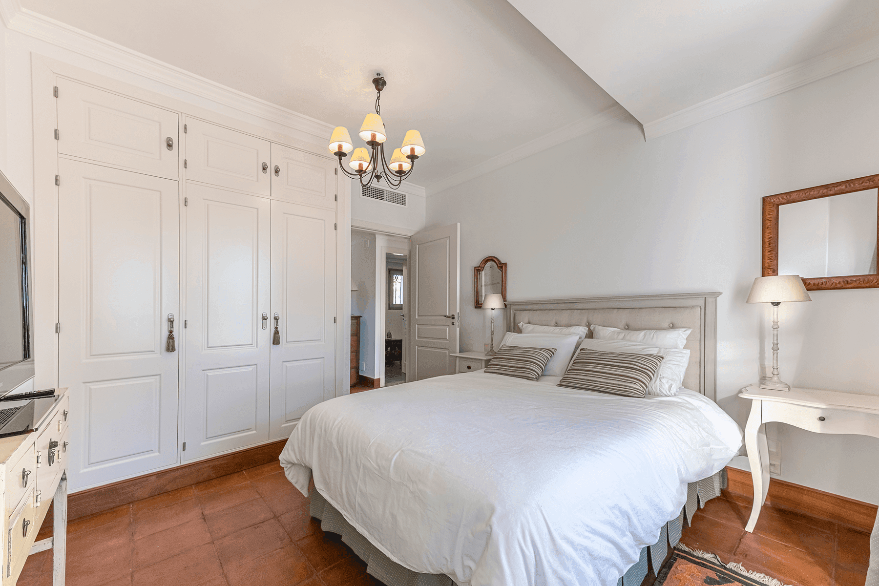 Villa en Venta en Urbanizacion los Monteros - 24