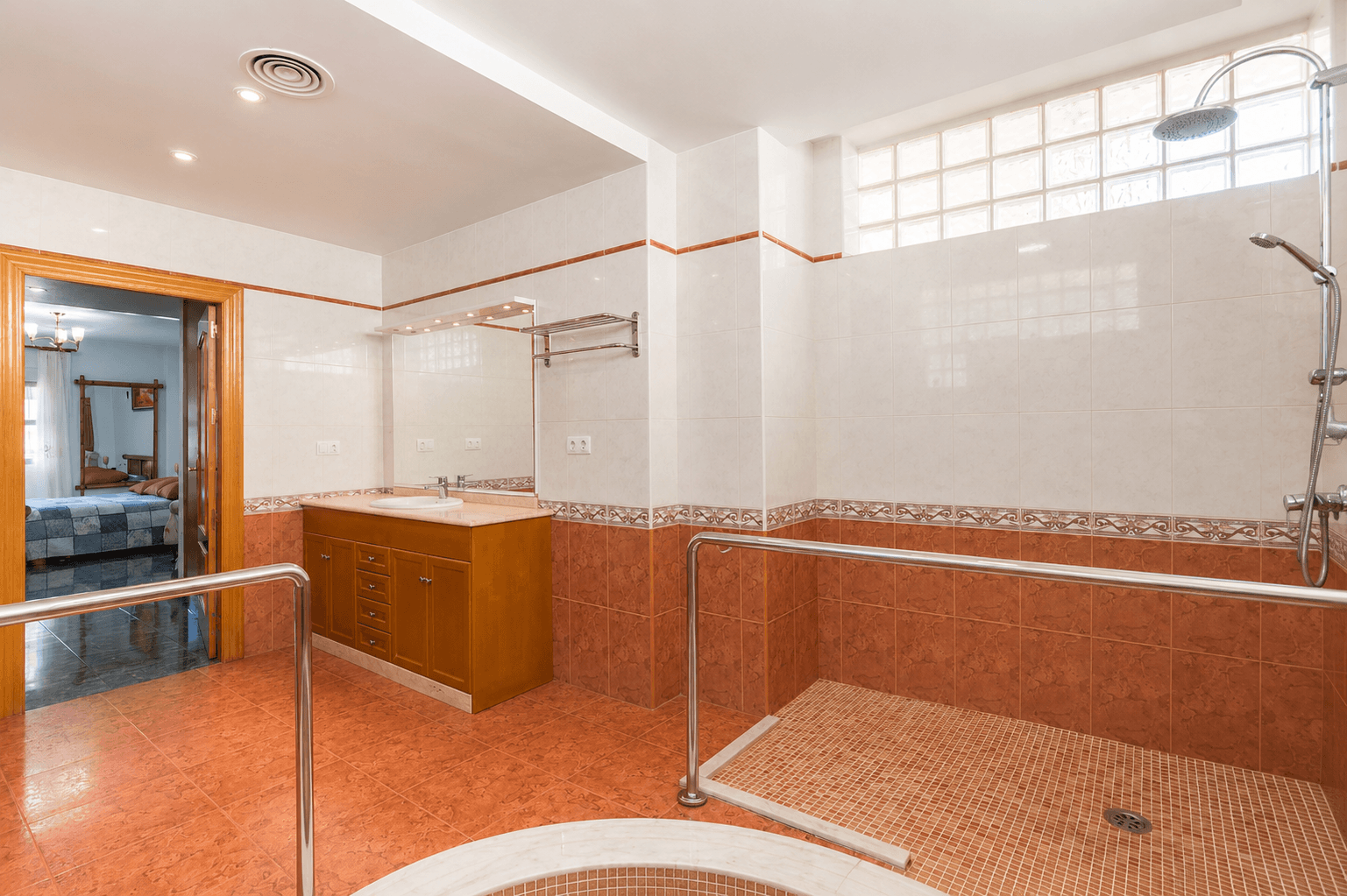 Casa en Venta en Avenida Majal Blanco - 26