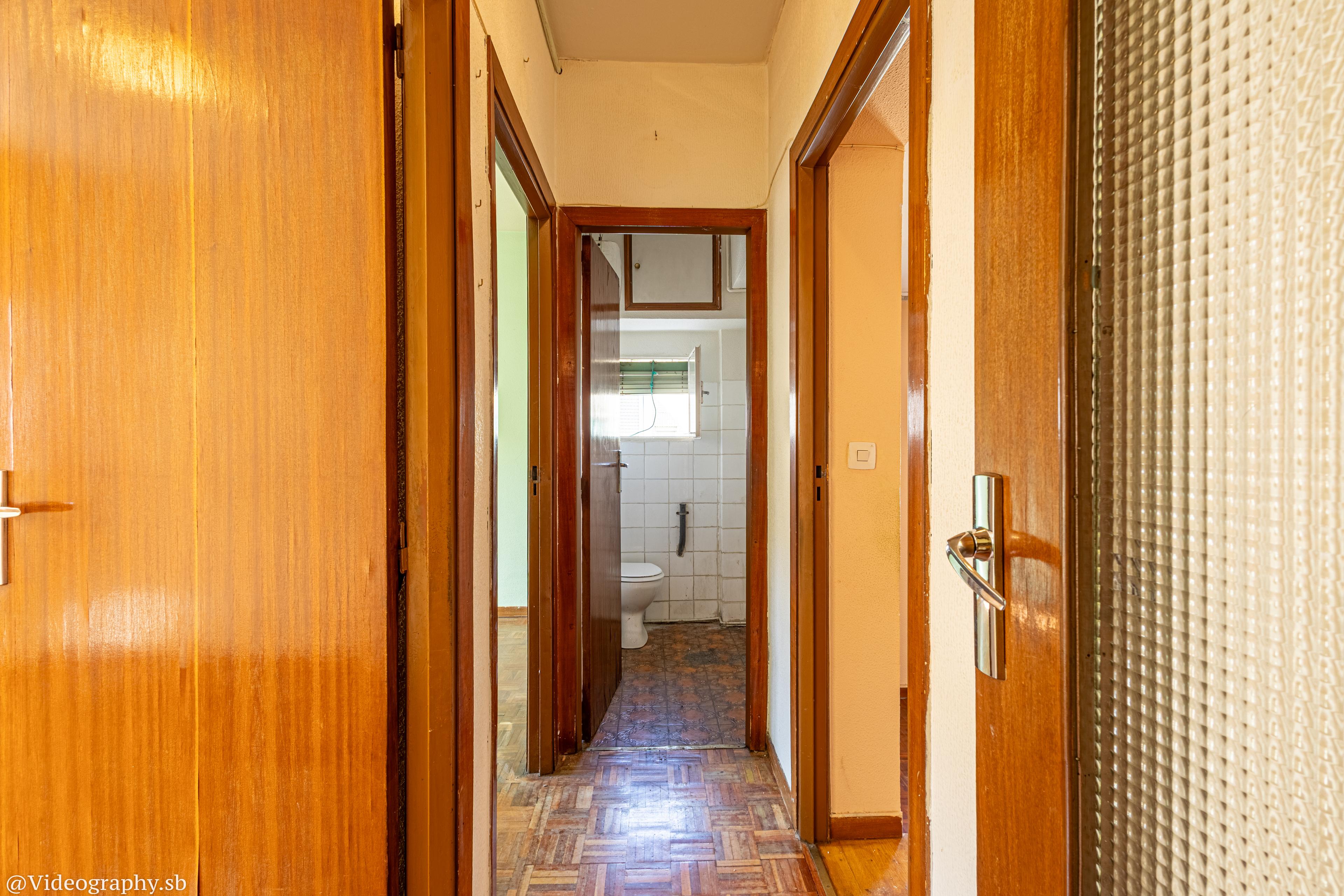 Piso en Venta - Calle de Arroyo de Fontarrón - 11