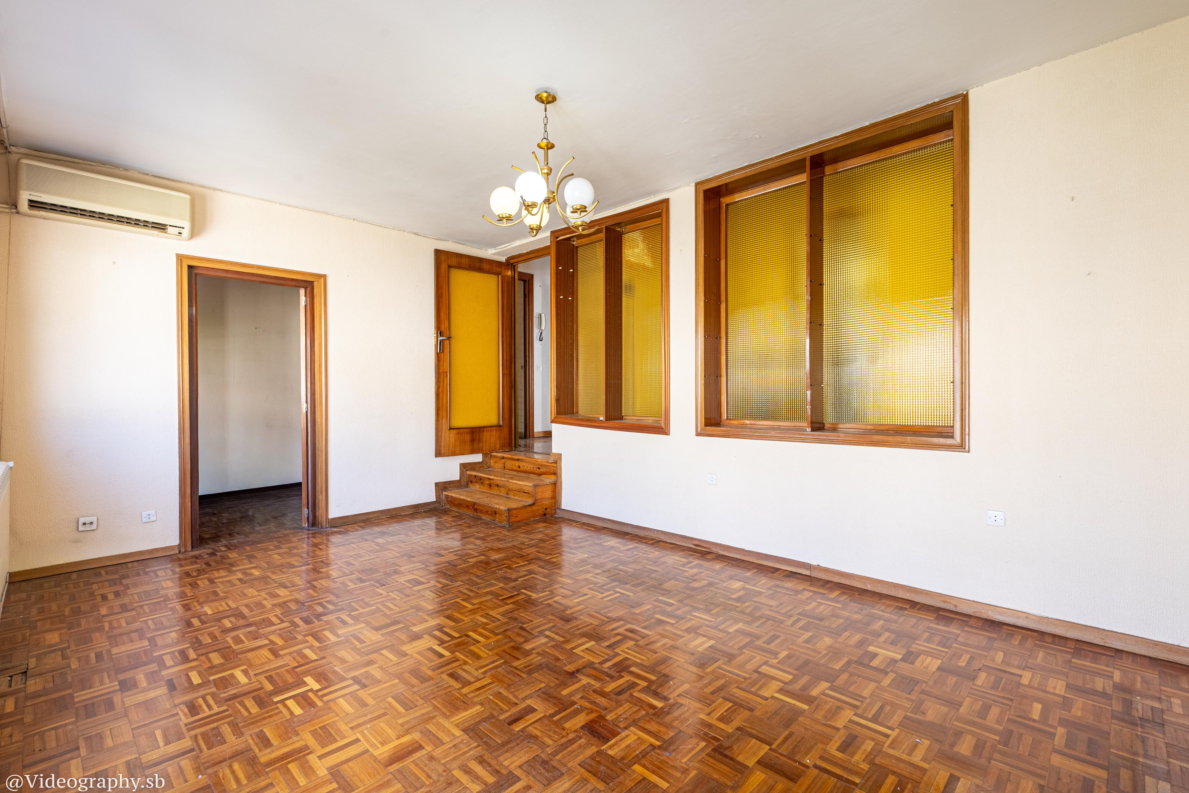 Piso en Venta - Calle de Arroyo de Fontarrón - 1