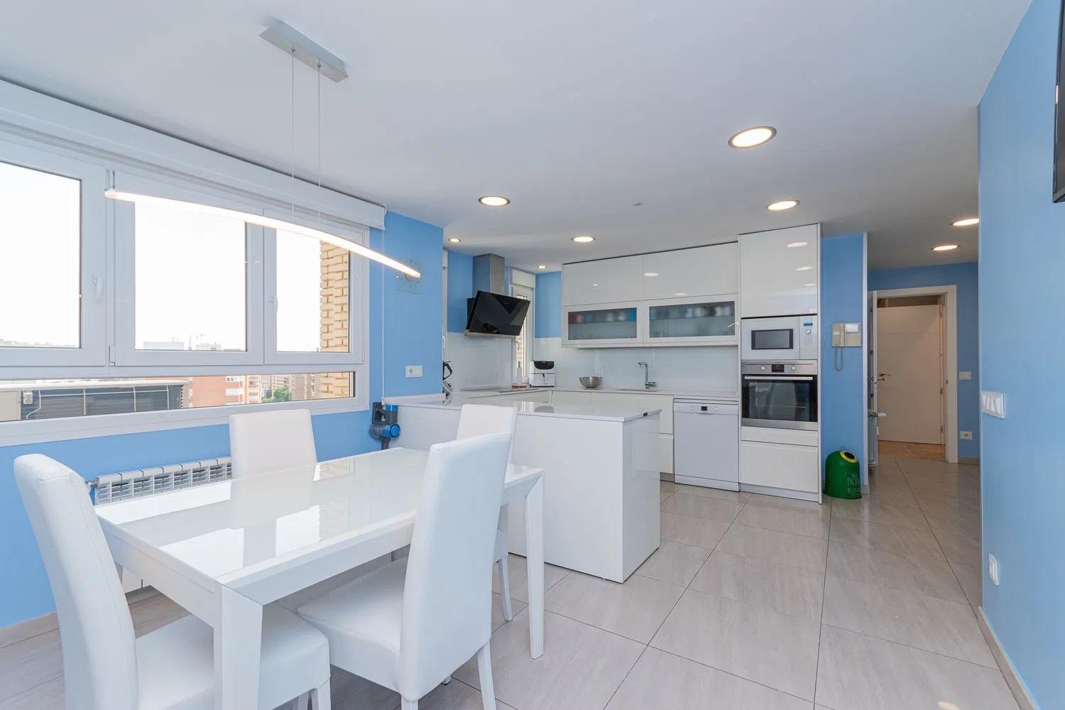 Piso en Venta en Calle de Fermín Caballero - 8