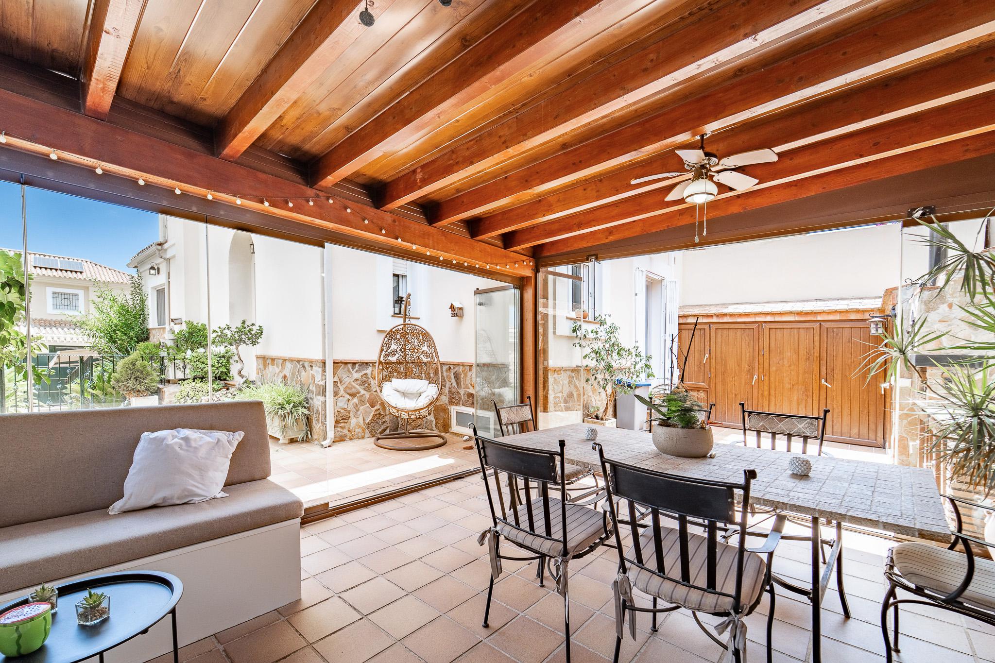 Casa Adosada en Venta en Calle Remedios Varo - 2