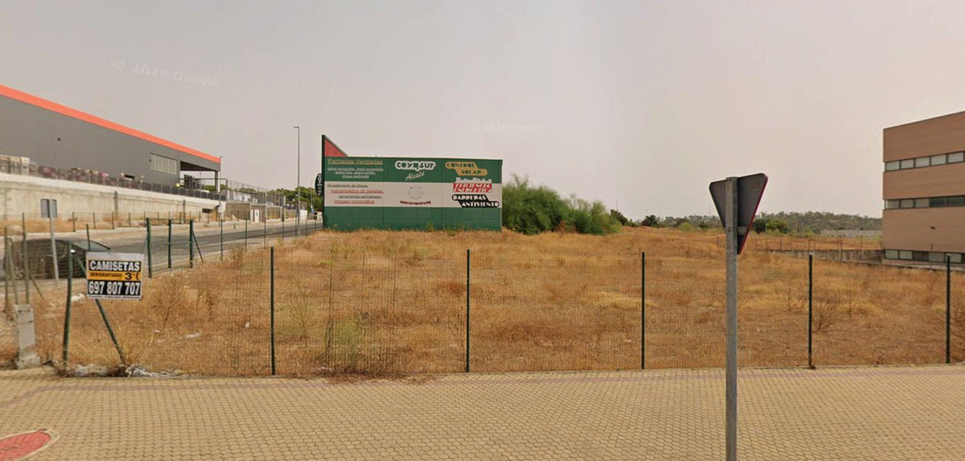 Parcela Comercial en Venta en Calle Trabajo - 1