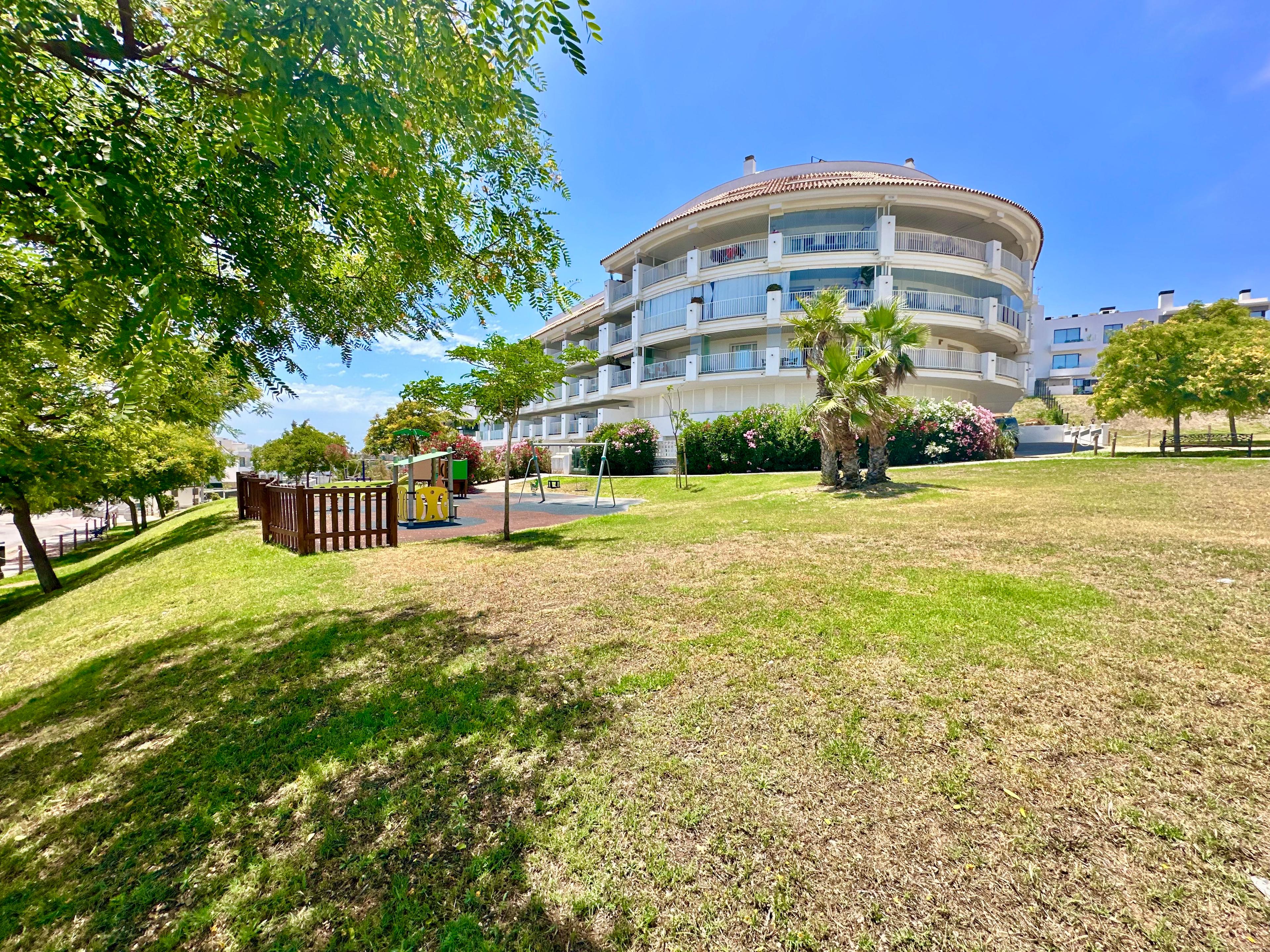 Ático en Venta en Zona Sohail (Fuengirola) - 1