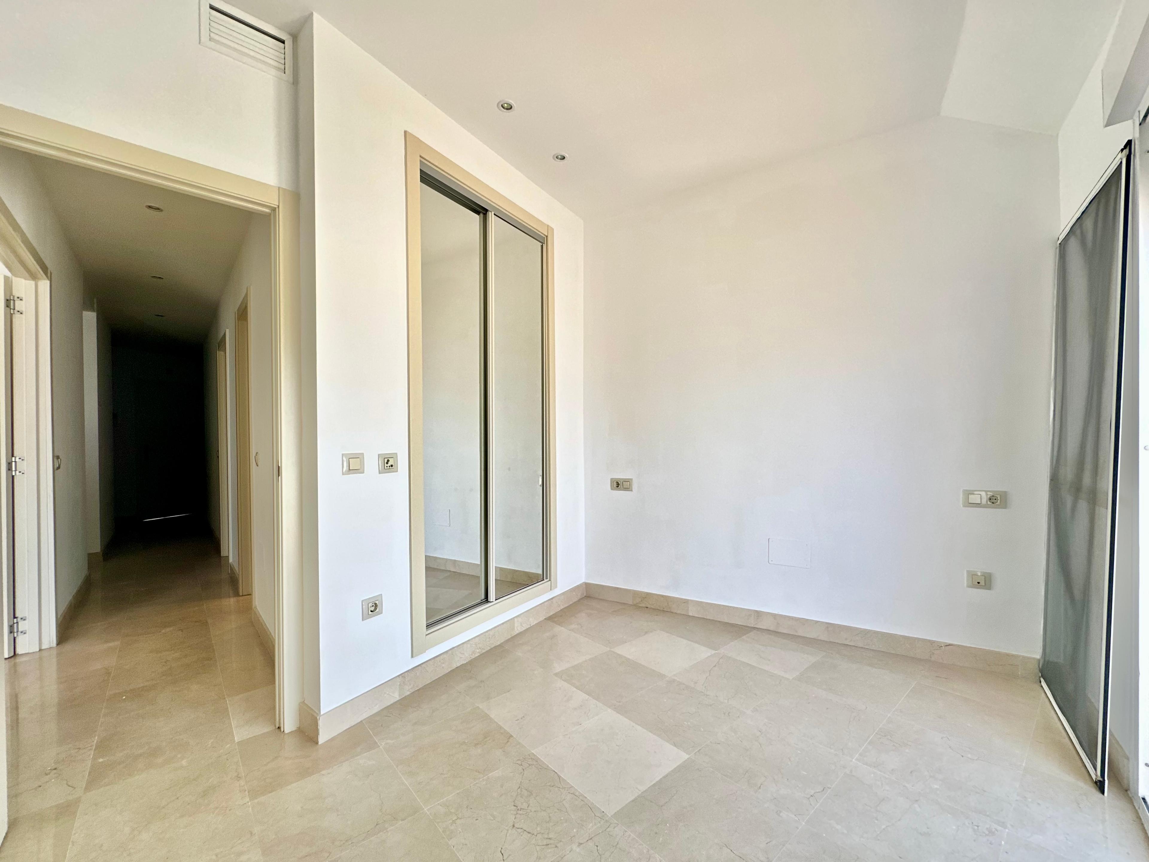 Ático en Venta en Zona Sohail (Fuengirola) - 17