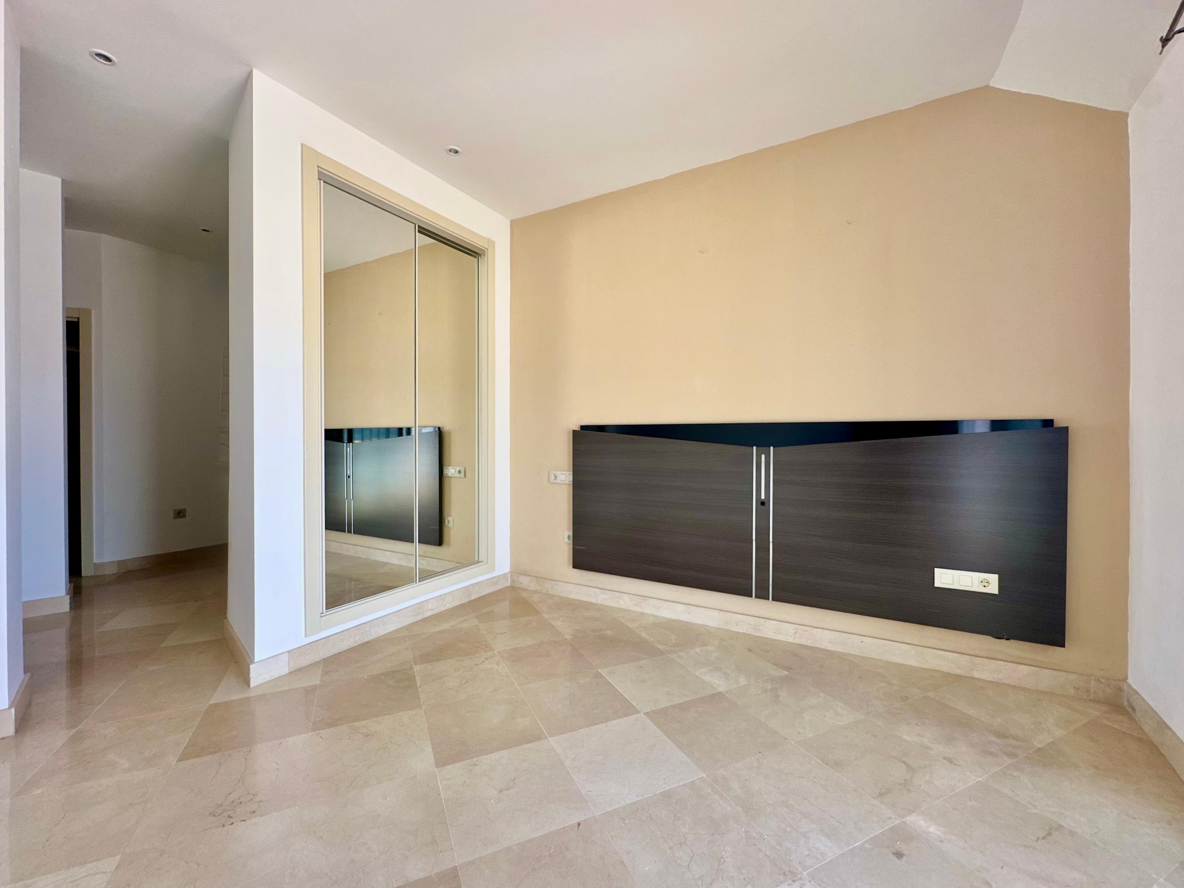 Ático en Venta en Zona Sohail (Fuengirola) - 29