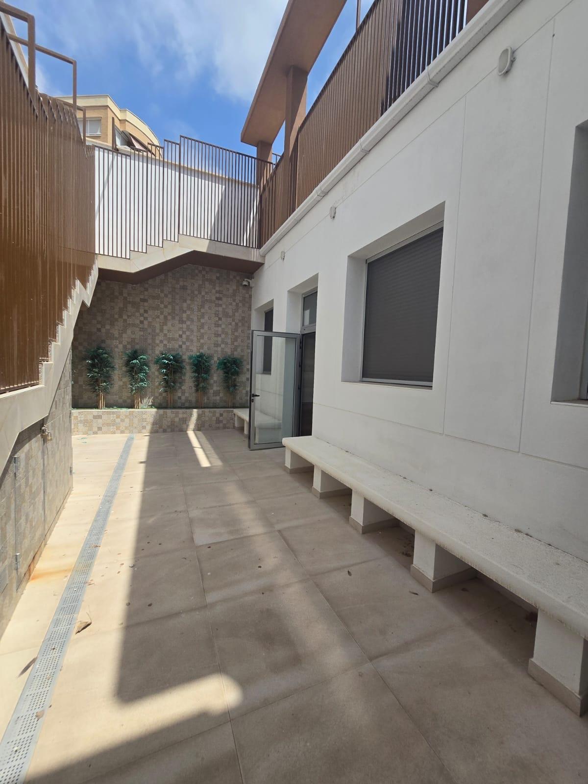 Edificio Residencial en Venta en Calle la Asunción - 19