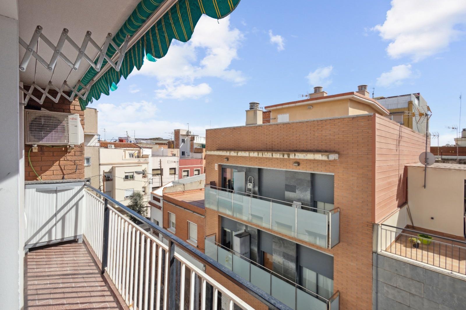 Piso en Venta en Passatge de Zuloaga - 12