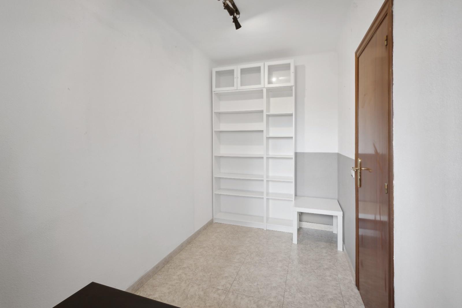 Piso en Venta en Passatge de Zuloaga - 6