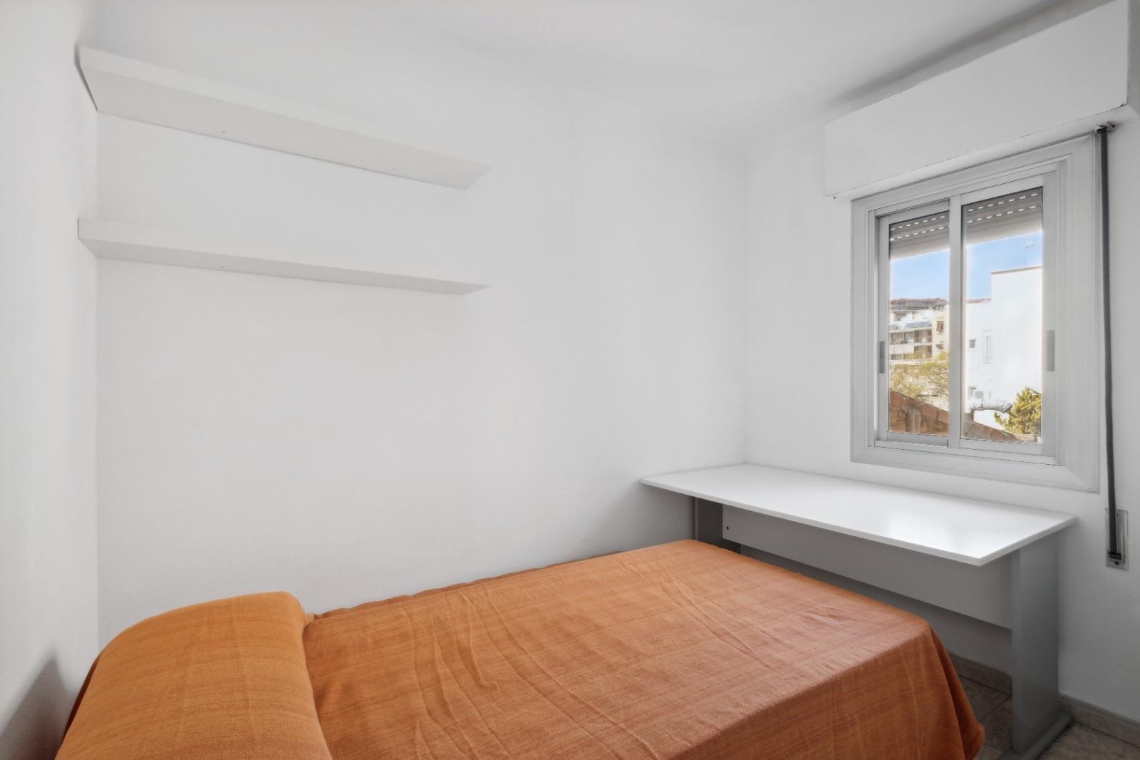 Piso en Venta en Passatge de Zuloaga - 5