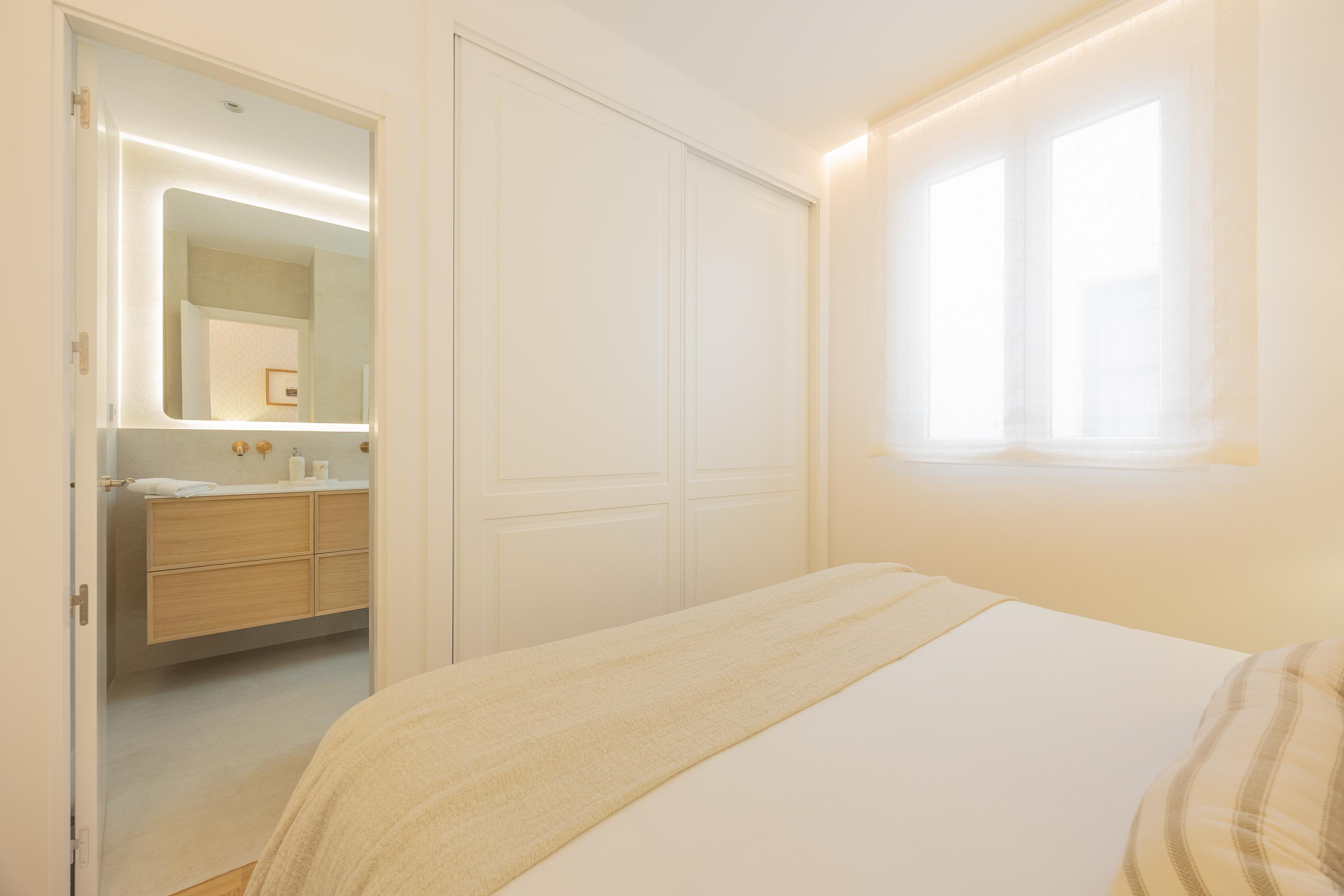 Piso en Venta en Calle de Castelló - 14