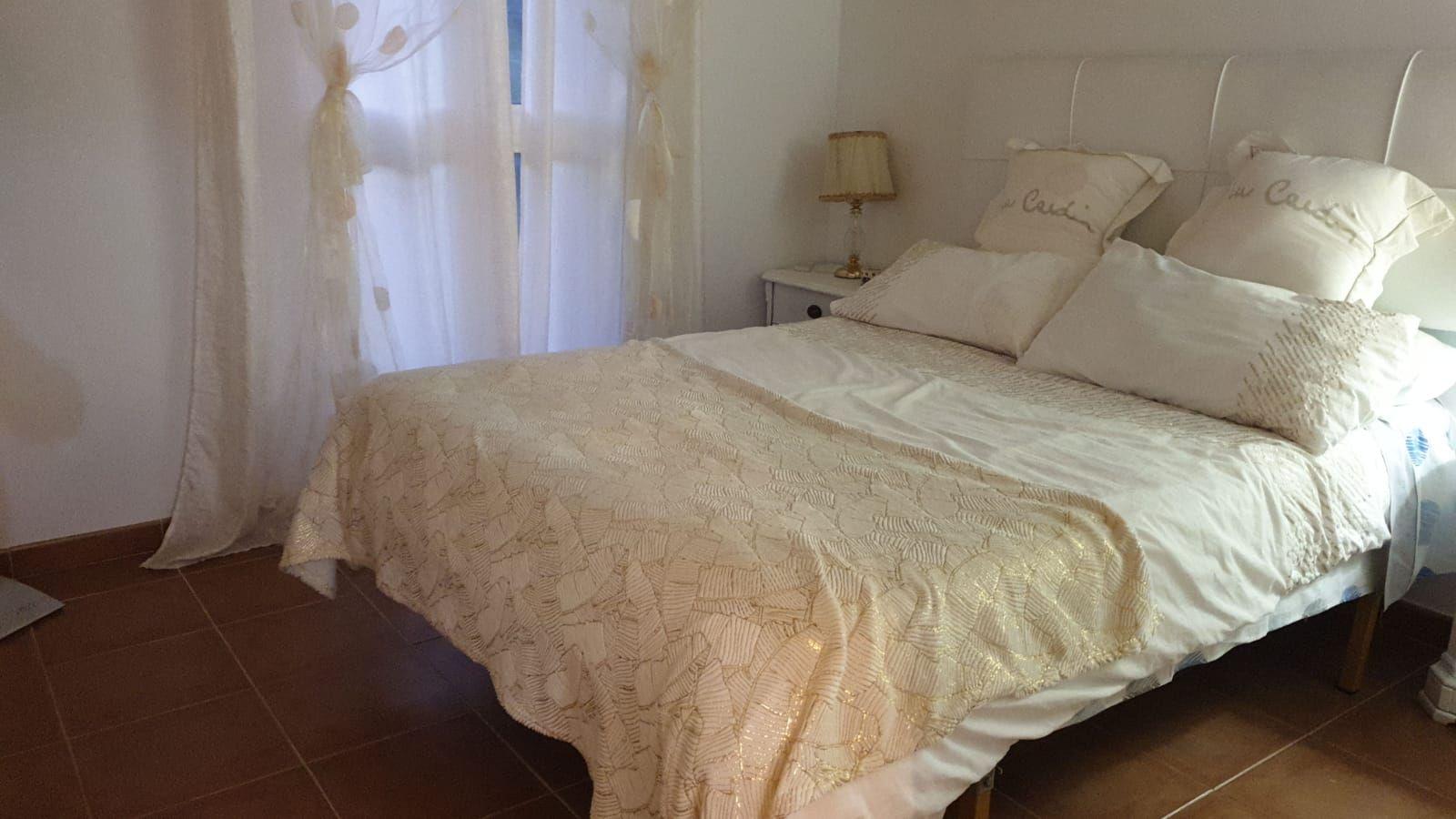 Chalet en Venta - Calle del Cerro de las Animas - 14