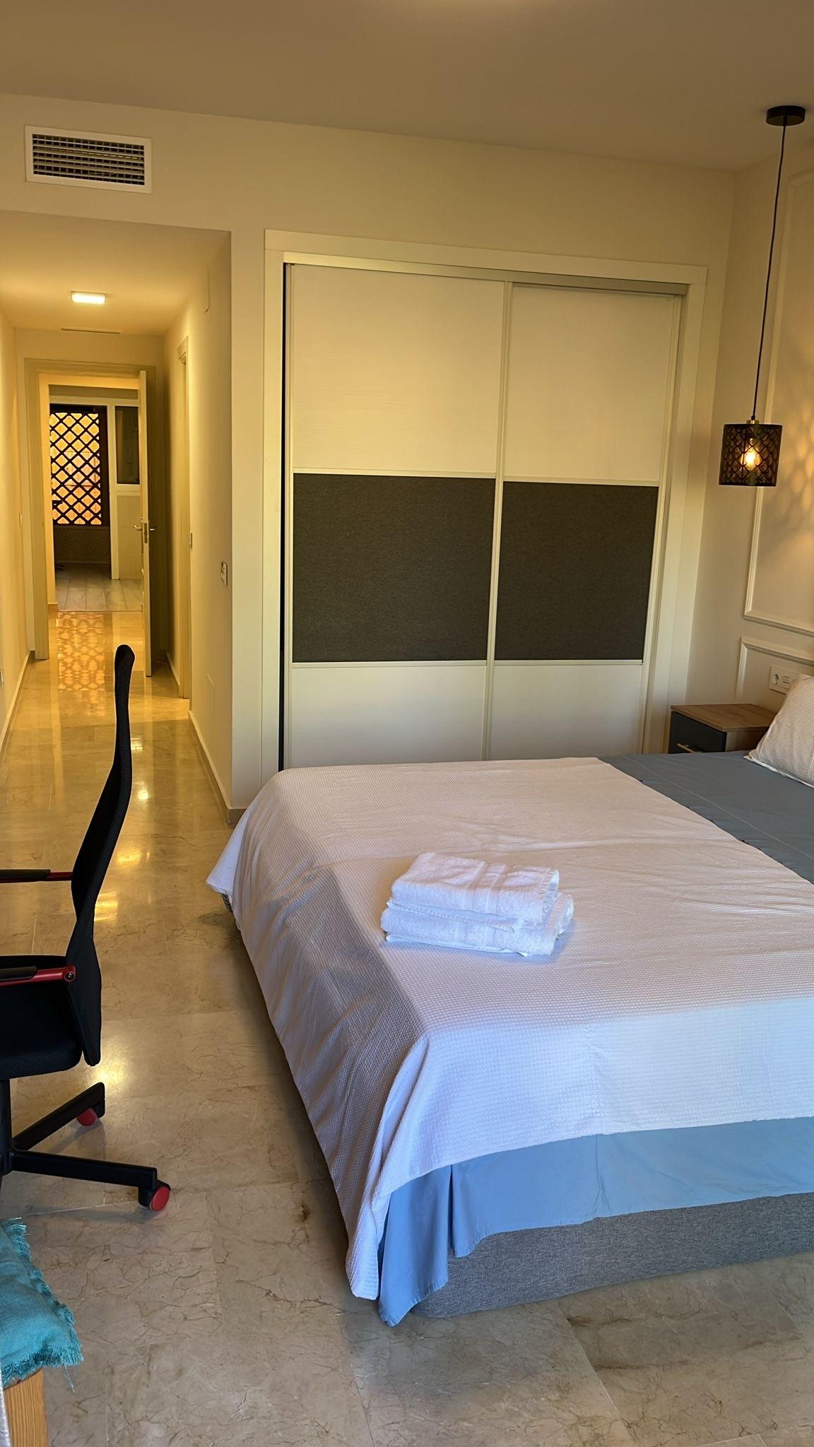Piso en Venta en Estepona - 4