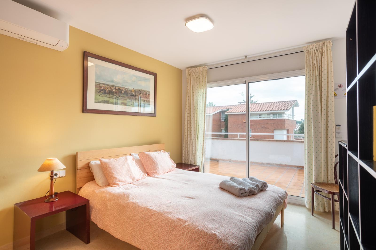 Casa Adosada en Venta en Carrer dels Oms - 24