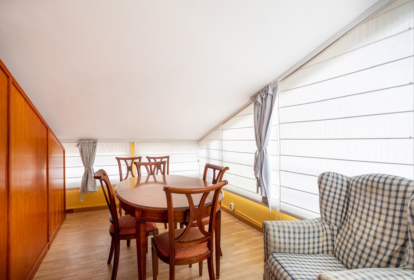 Casa Adosada en Venta en Carrer dels Oms - 32