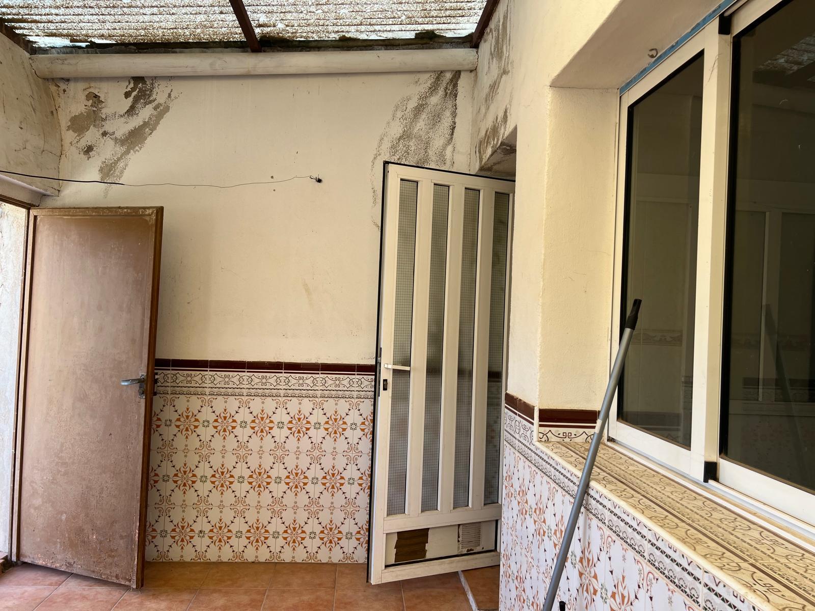 Casa Rústica en Venta - Calle Juan José - 20